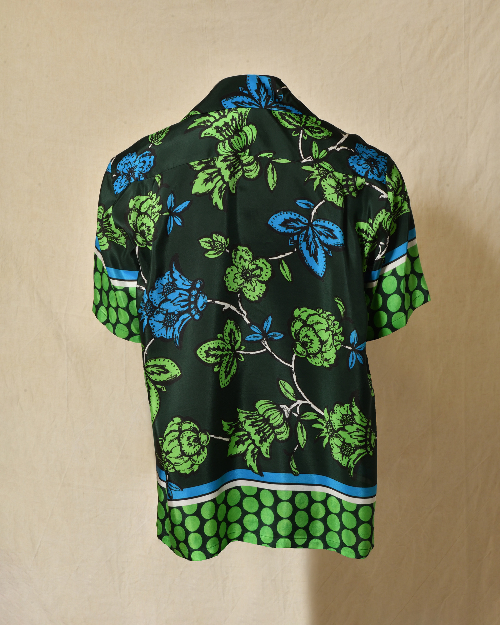 Chemise en soie verte à imprimé floral Parosh