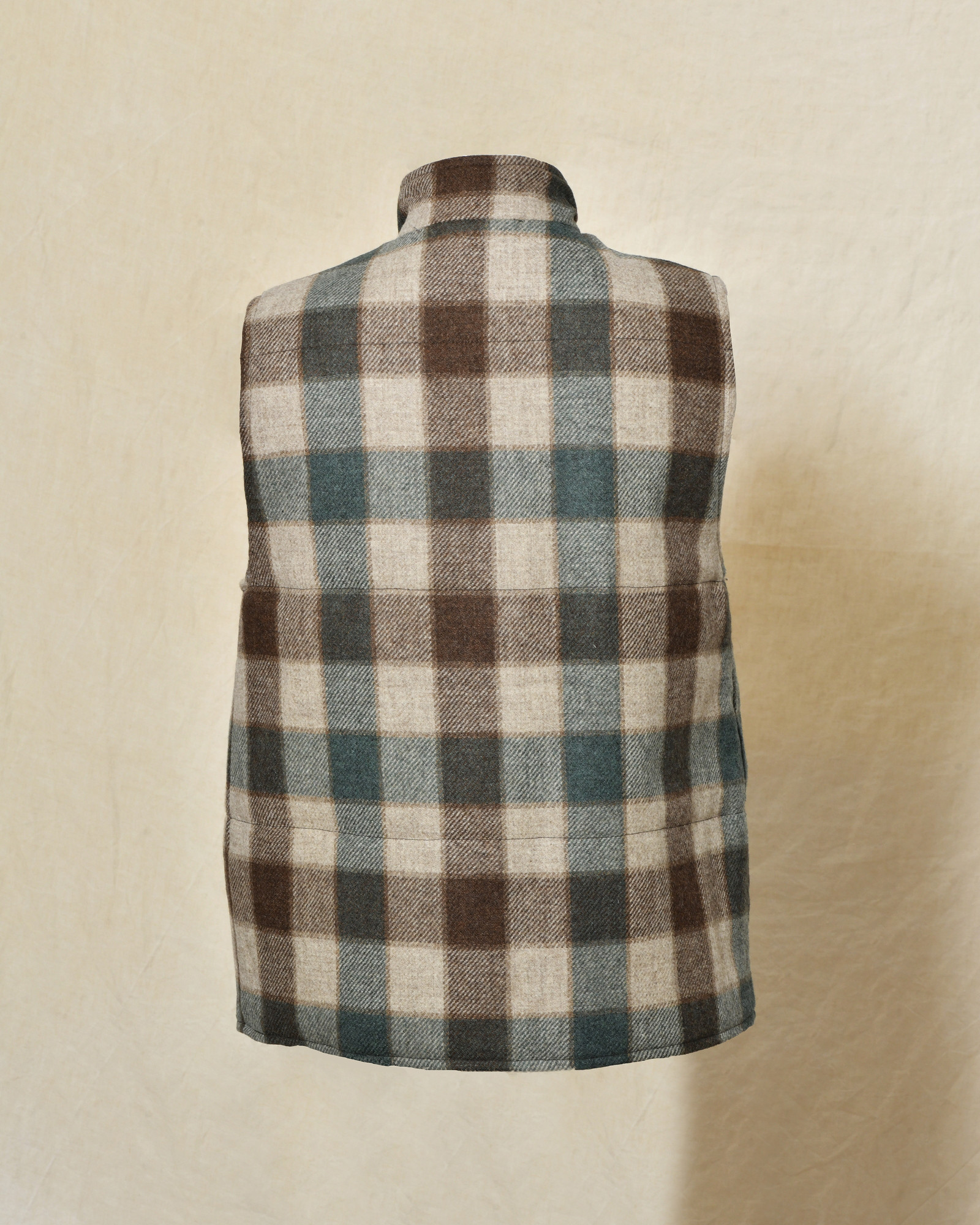Veste en laine sans manches à carreaux Diega