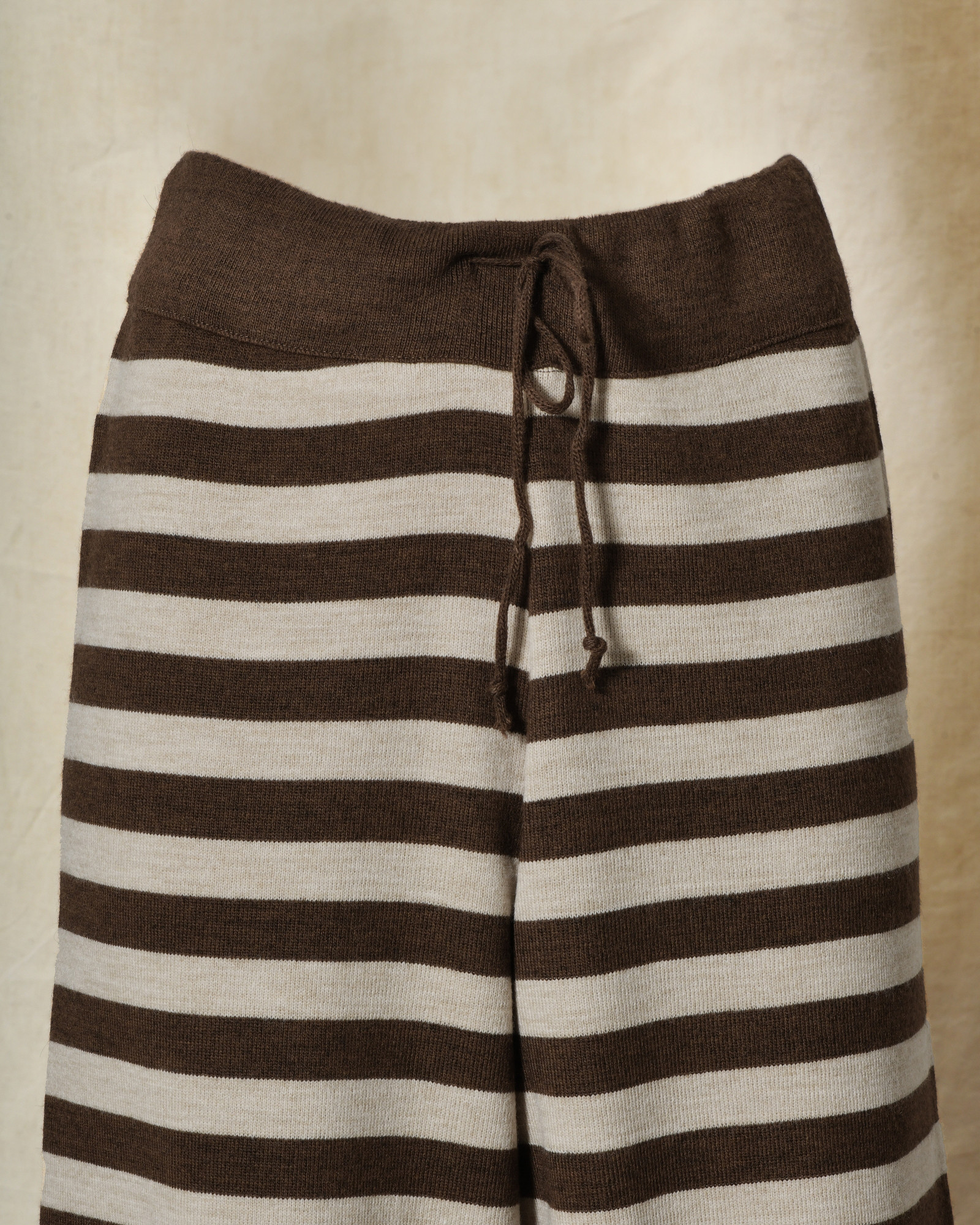 Pantalon en laine à rayures marron Front Street