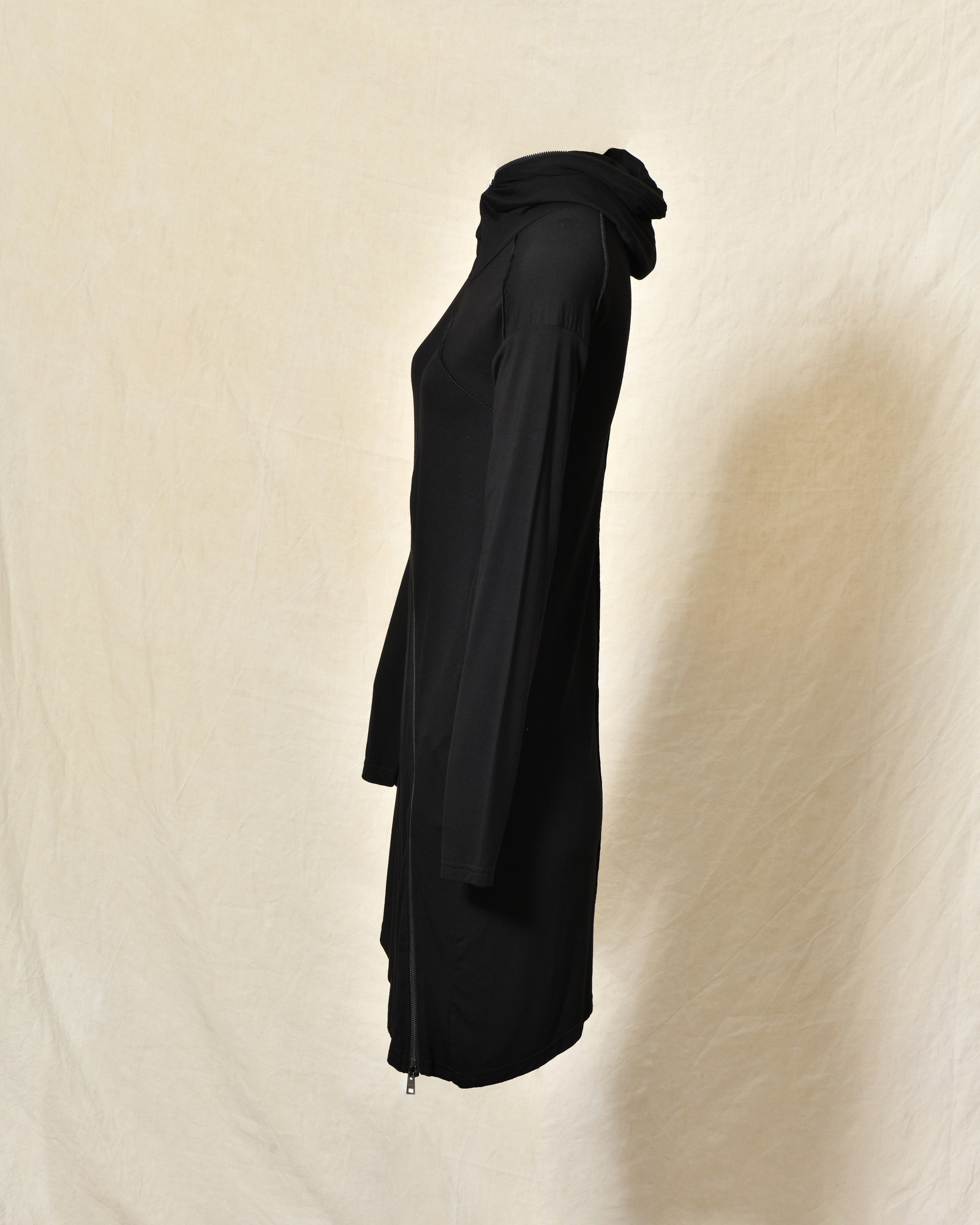 Cardigan noir à capuche zippé asymétrique La Haine Inside Us