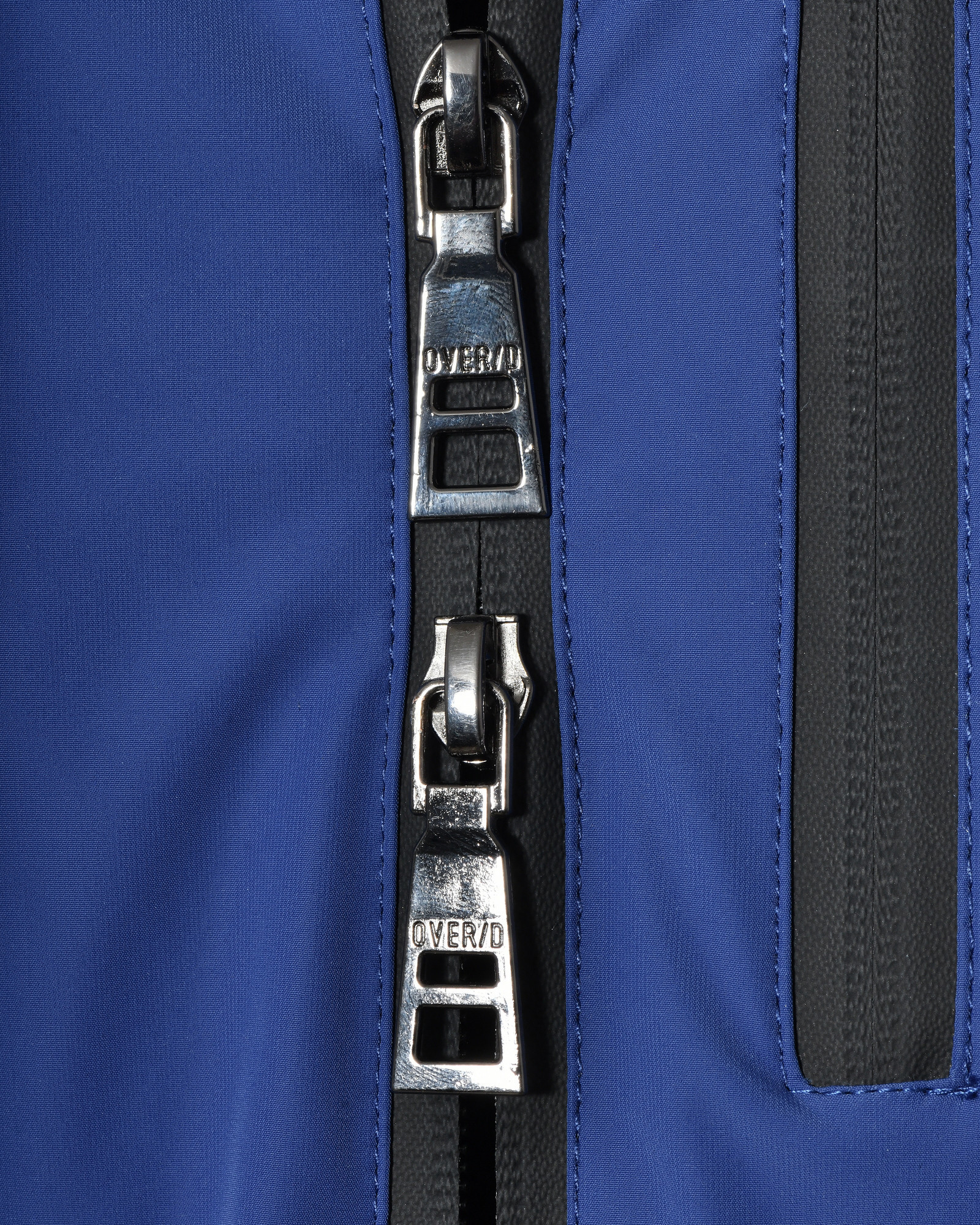 Veste technique bleue à capuche Over-D