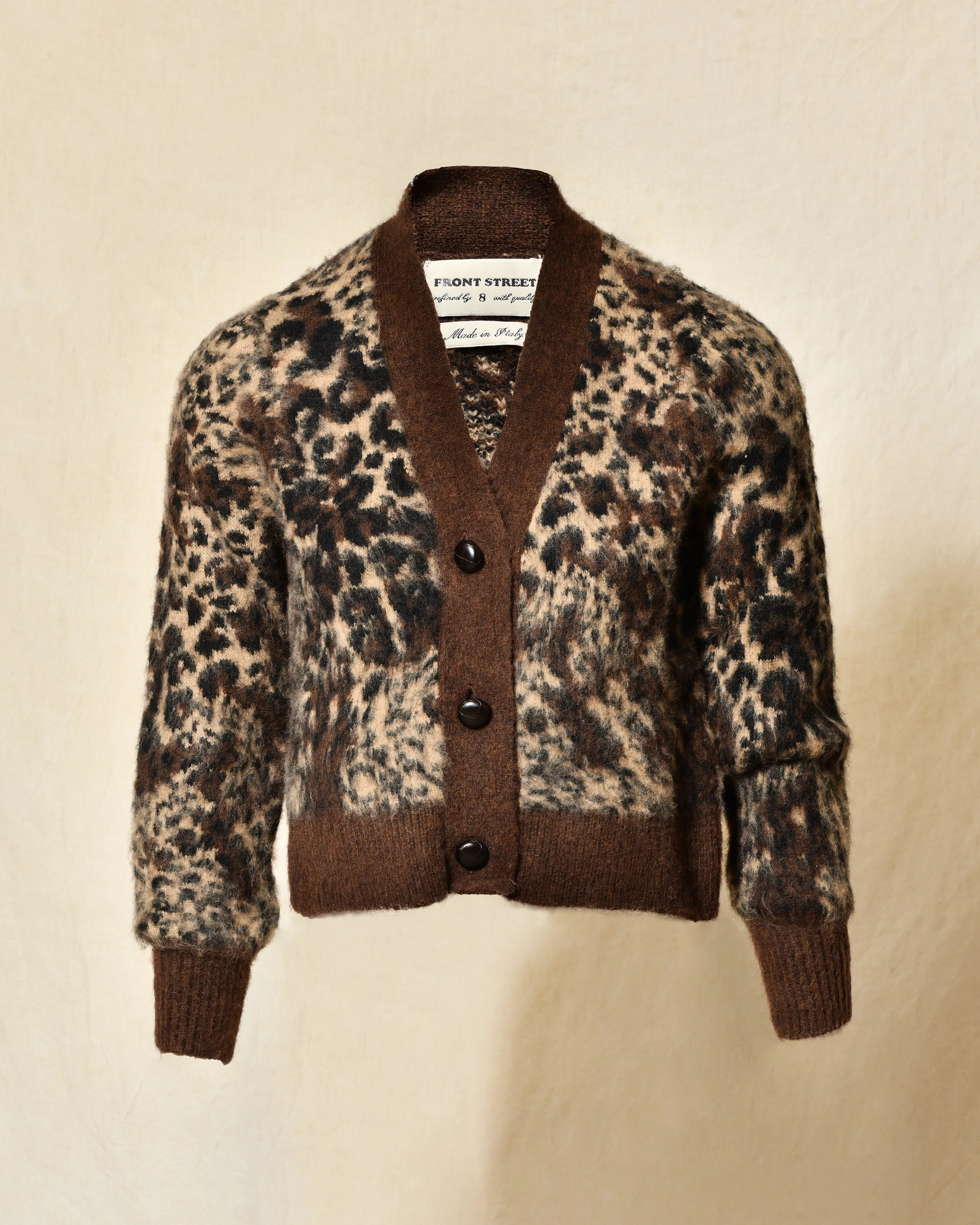 Gilet boutonné en maille à motif léopard marron Front Street