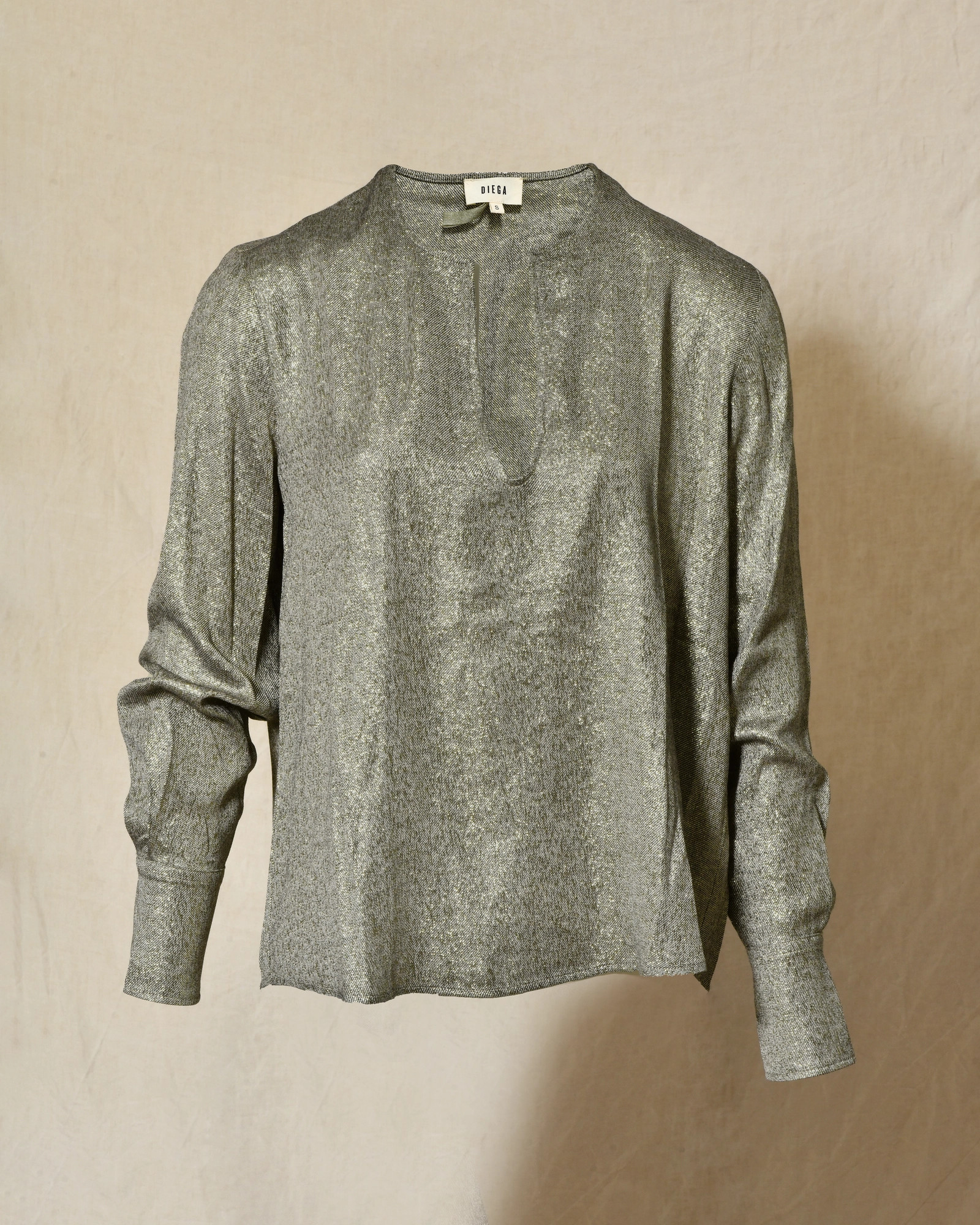 Blouse à fibres métalliques dorés Diega