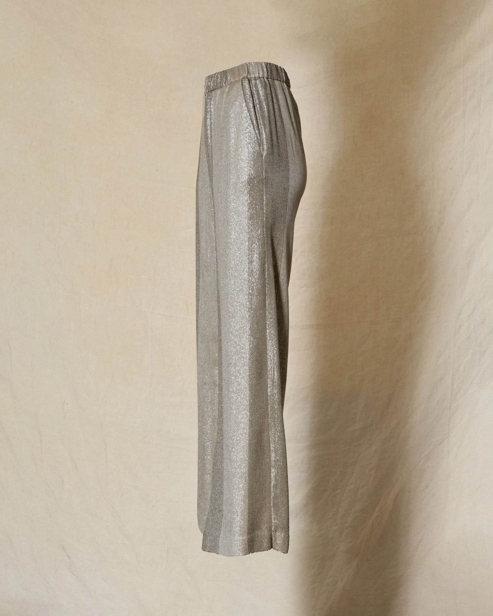 Pantalon fluide métallisé argenté à jambes larges Diega