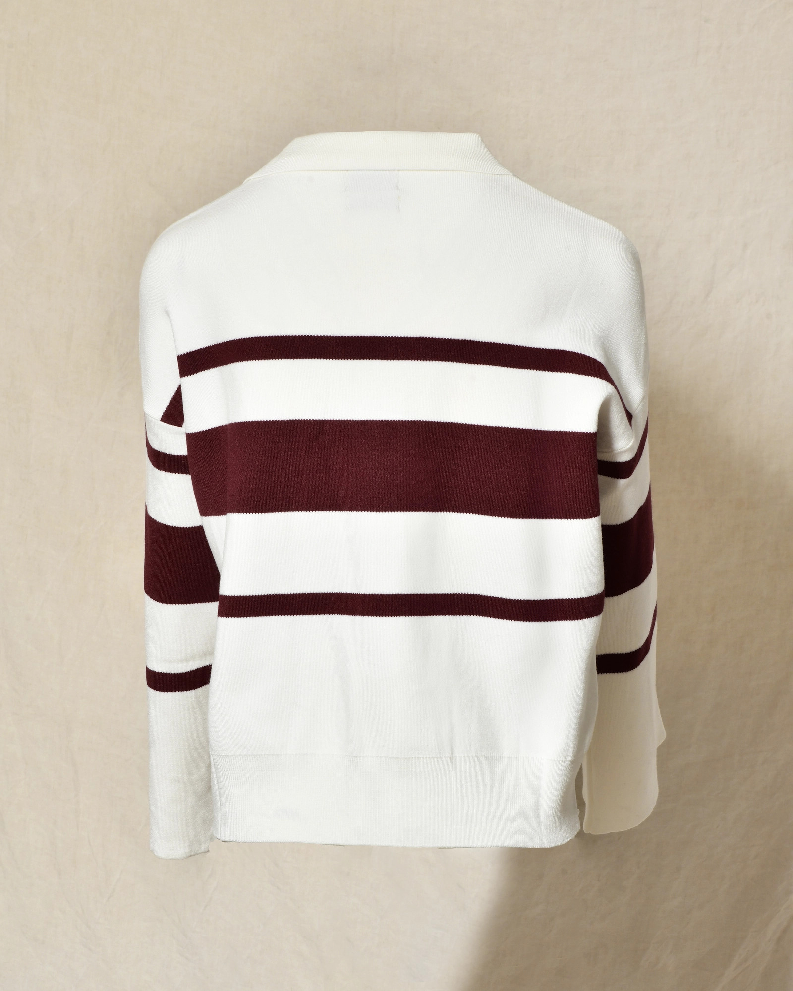 Pull en maille blanc à rayures bordeaux Front Street