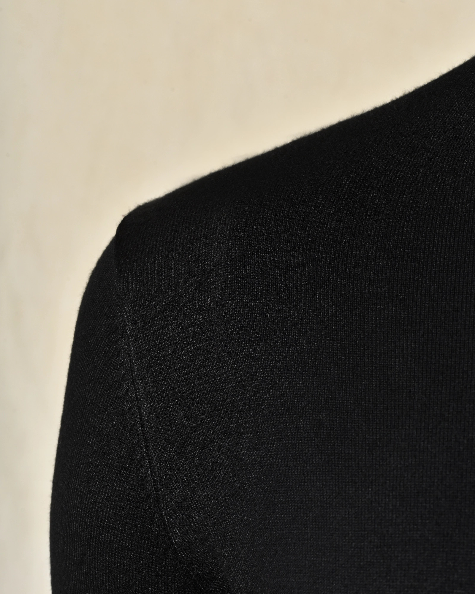Pull en maille noir Over-D