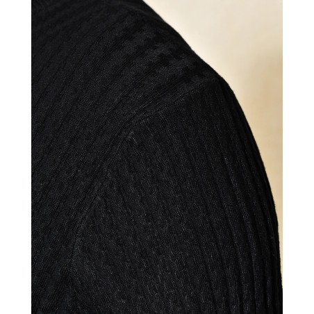 Pull noir en maille côtelée Over-D