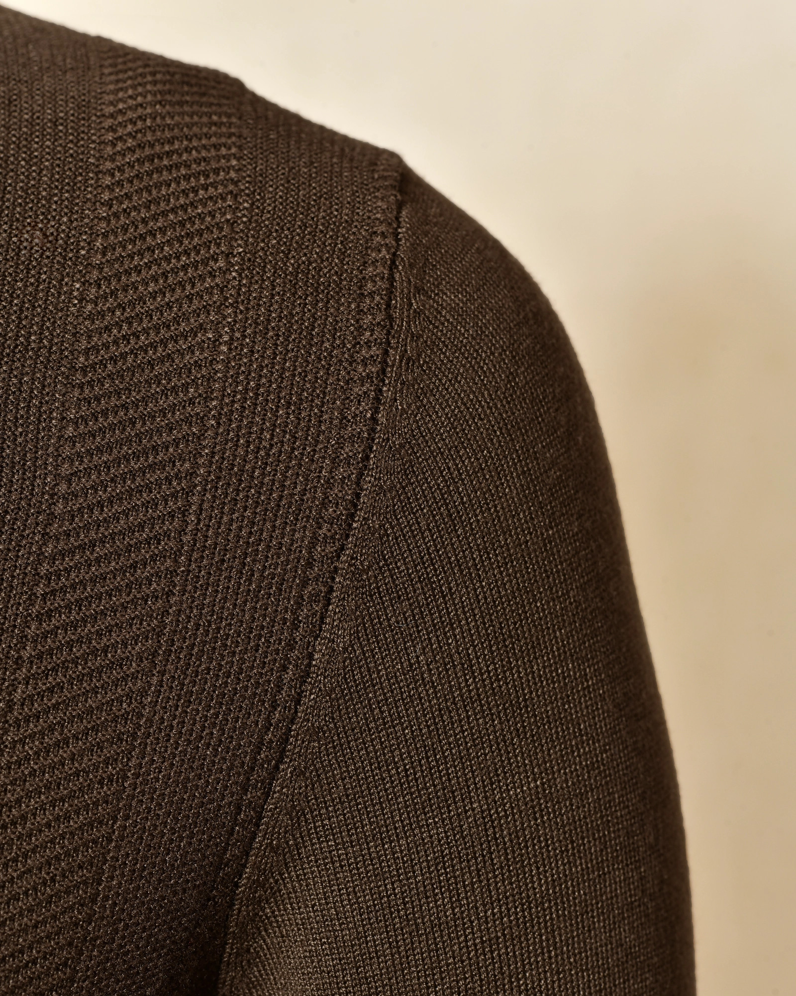 Pull en maille marron contrastant Over-D