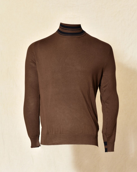 Pull en maille col roulé marron Over-D