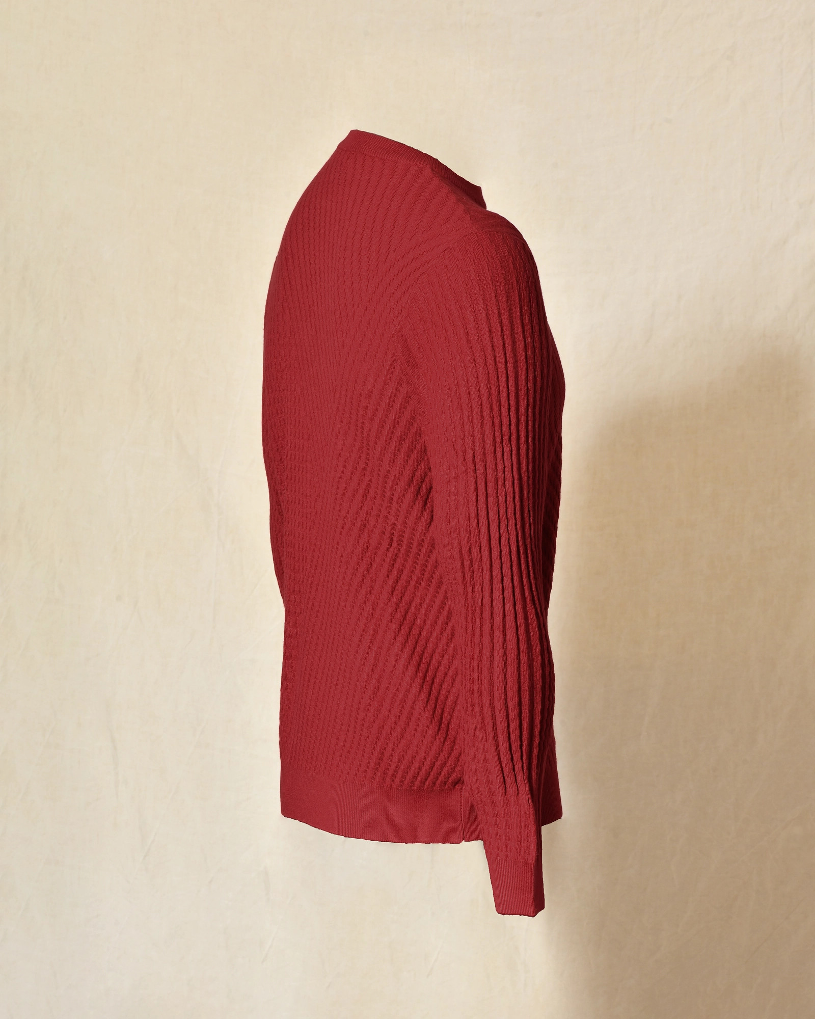 Pull rouge en maille côtelée Over-D