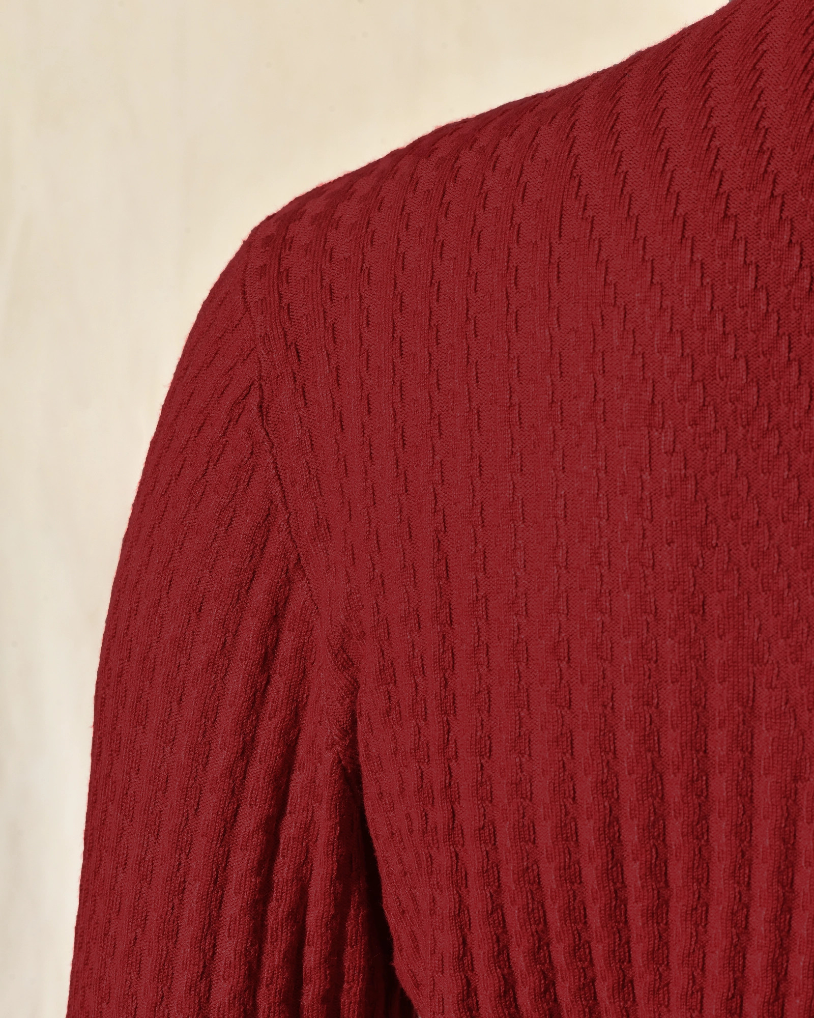 Pull rouge en maille côtelée Over-D