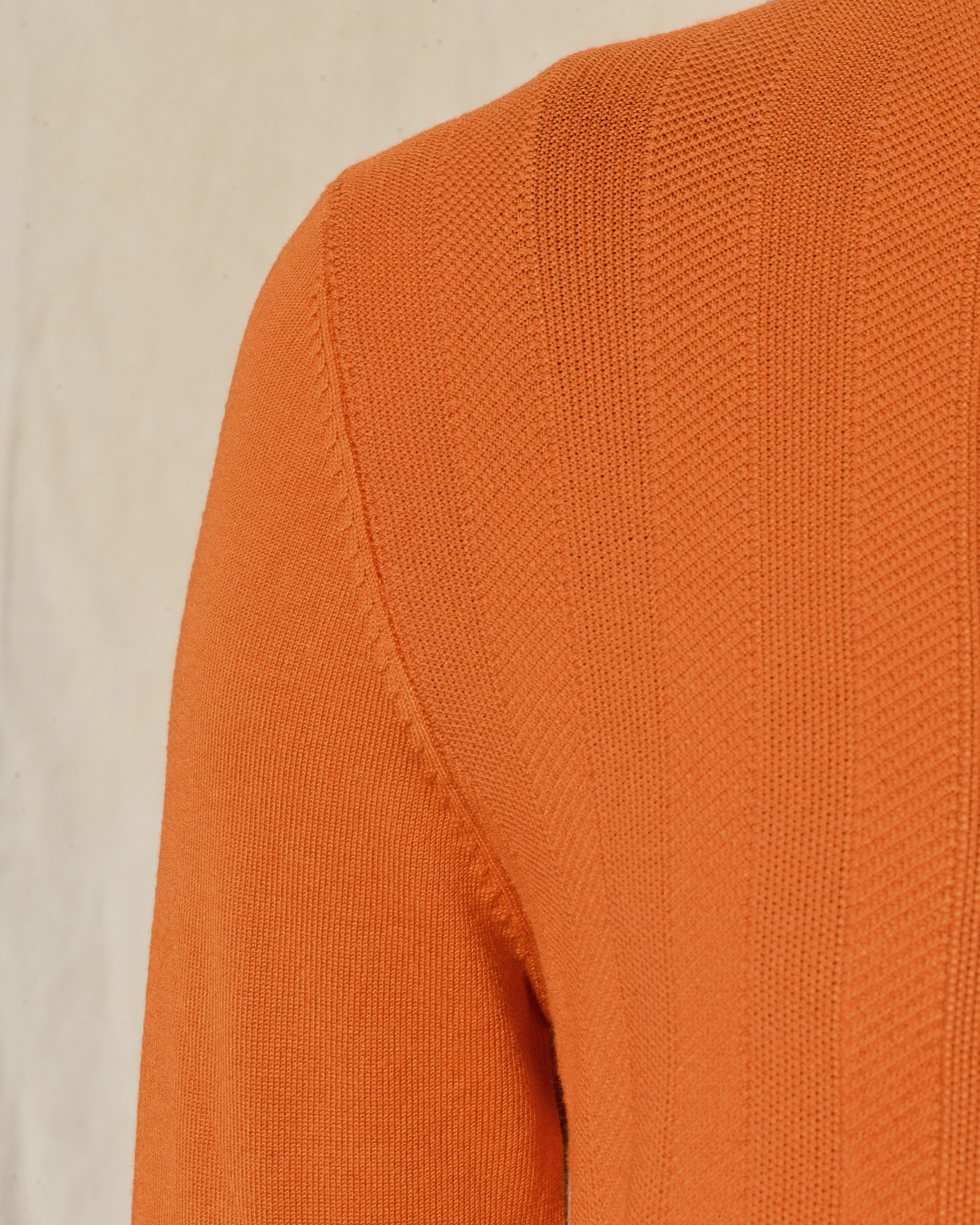 Pull en maille orange contrastant Over-D