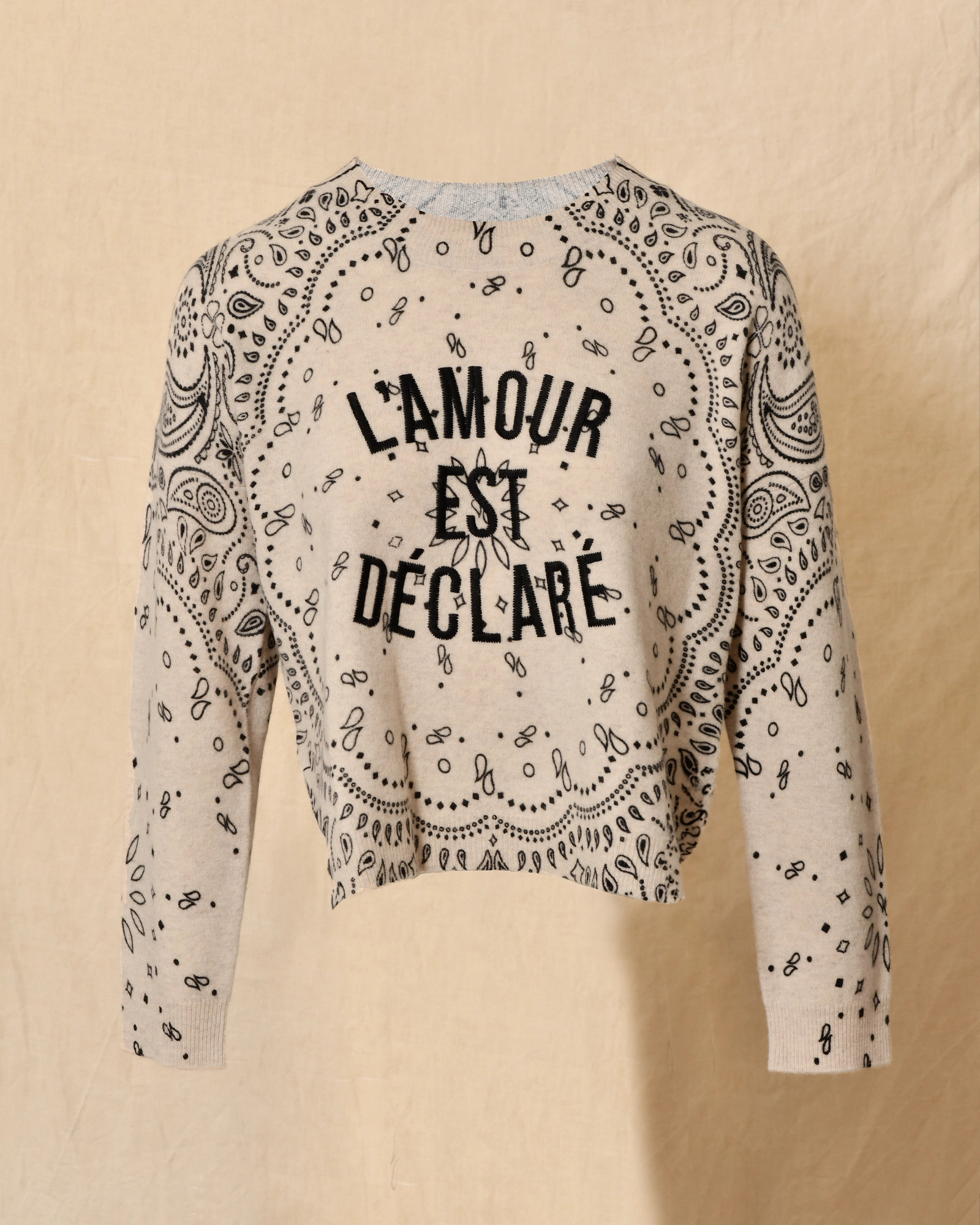 Pull écru en laine à motif bandana noir Ma Petite Capsule