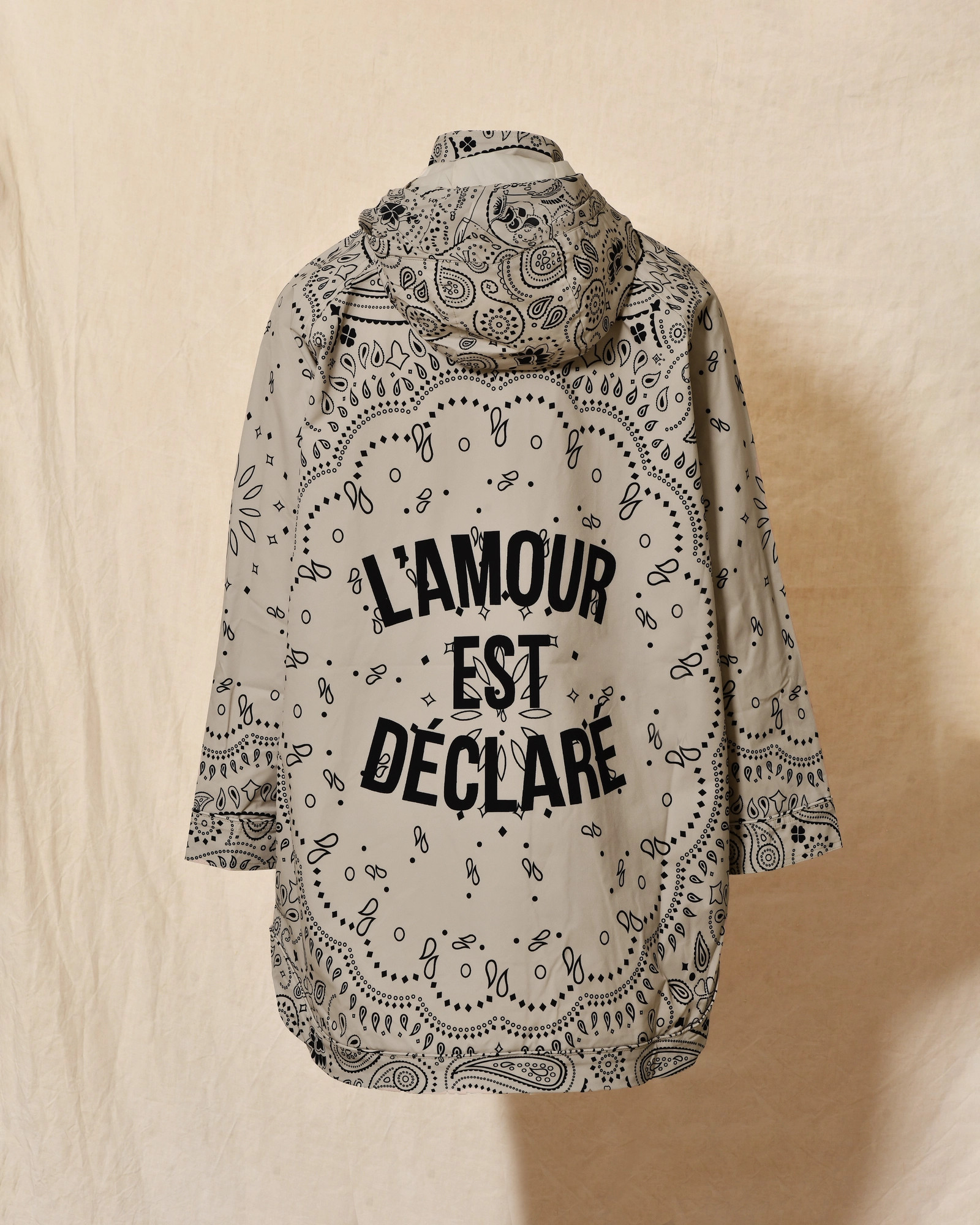 Veste coupe-vent beige à motif bandana noir Ma Petite Capsule
