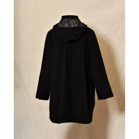Coupe-vent à capuche noir Ma Petite Capsule