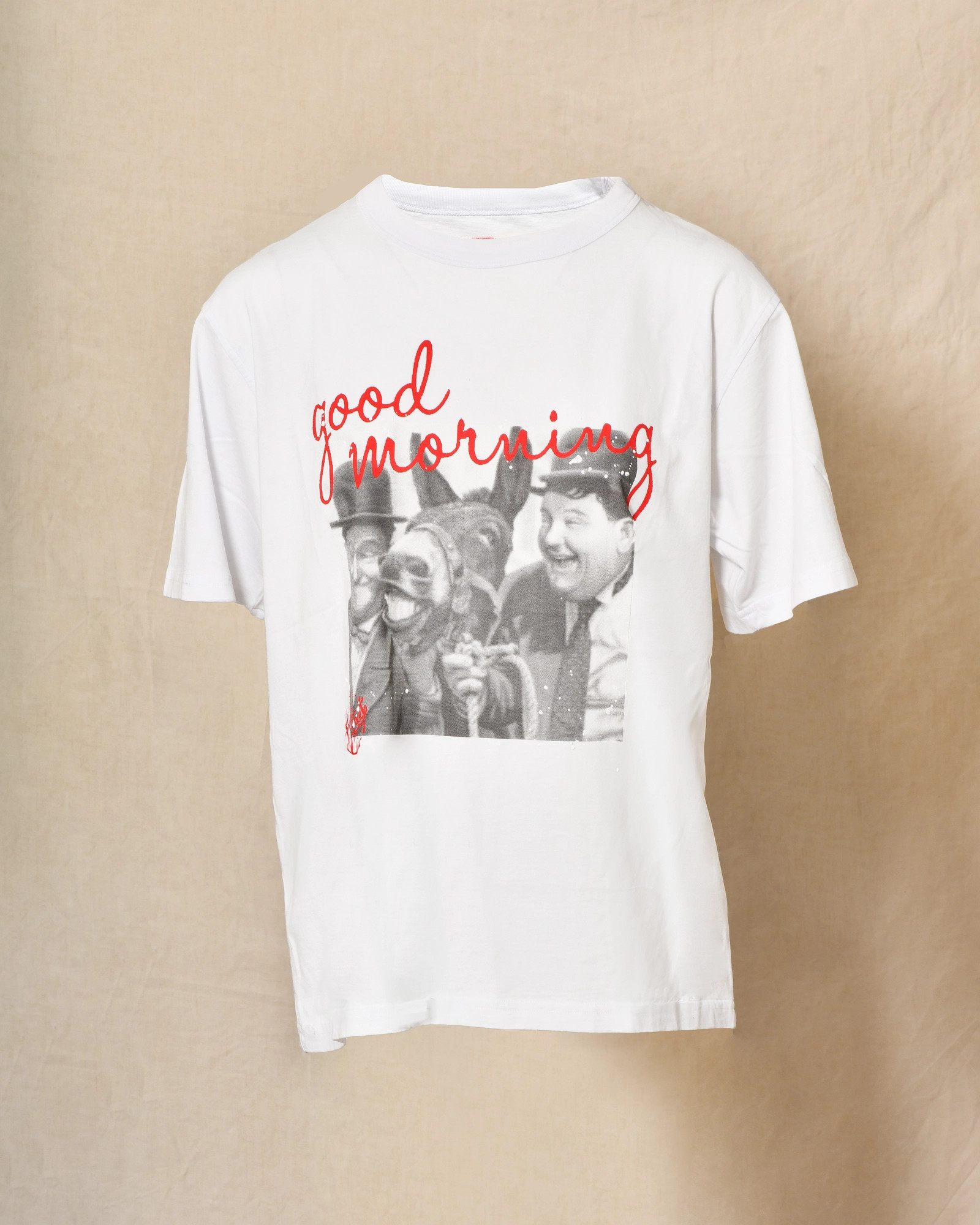 T-shirt blanc à imprimé graphique Front Street