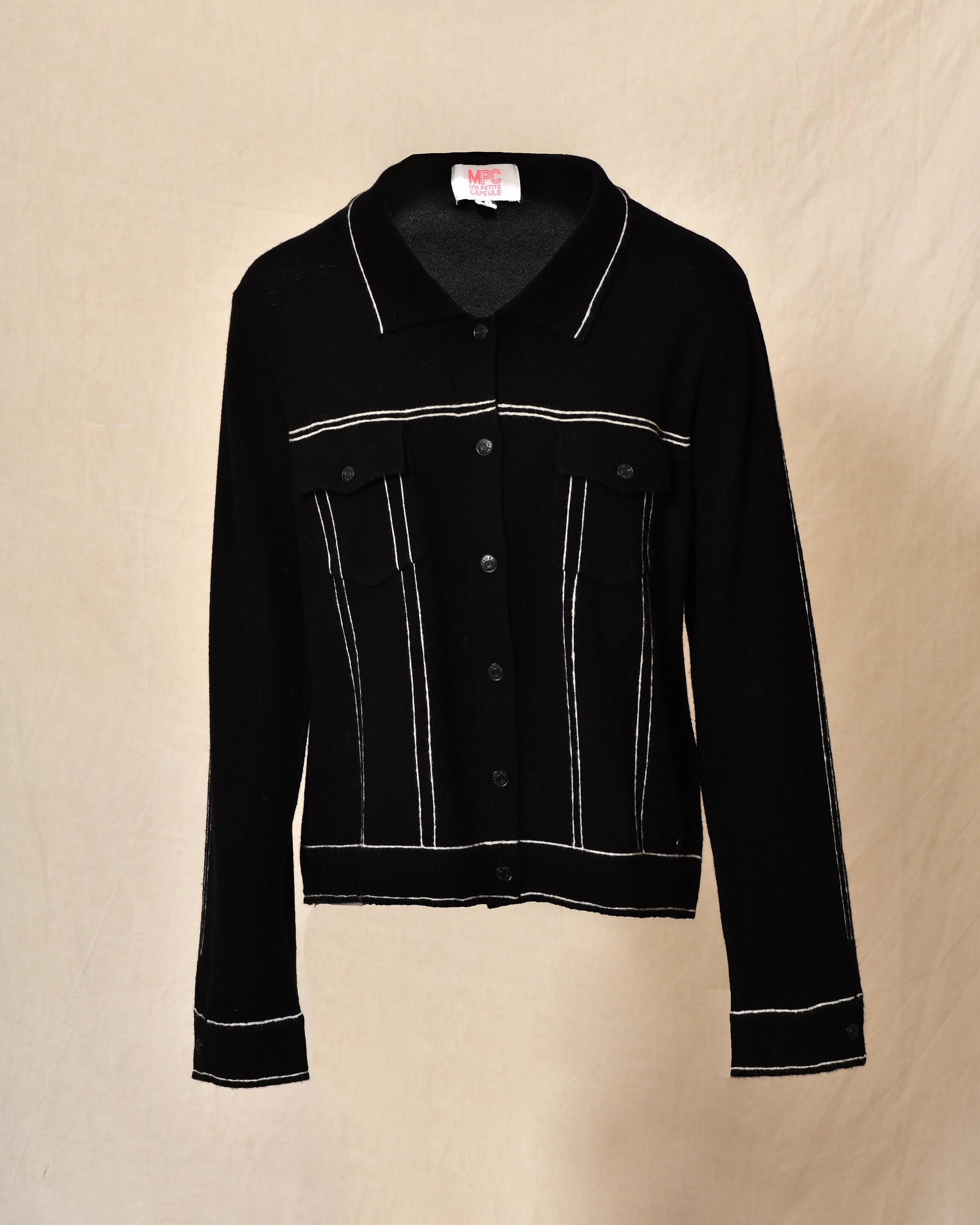 Gilet noir à surpiqûres contrastantes blanches Ma Petite Capsule