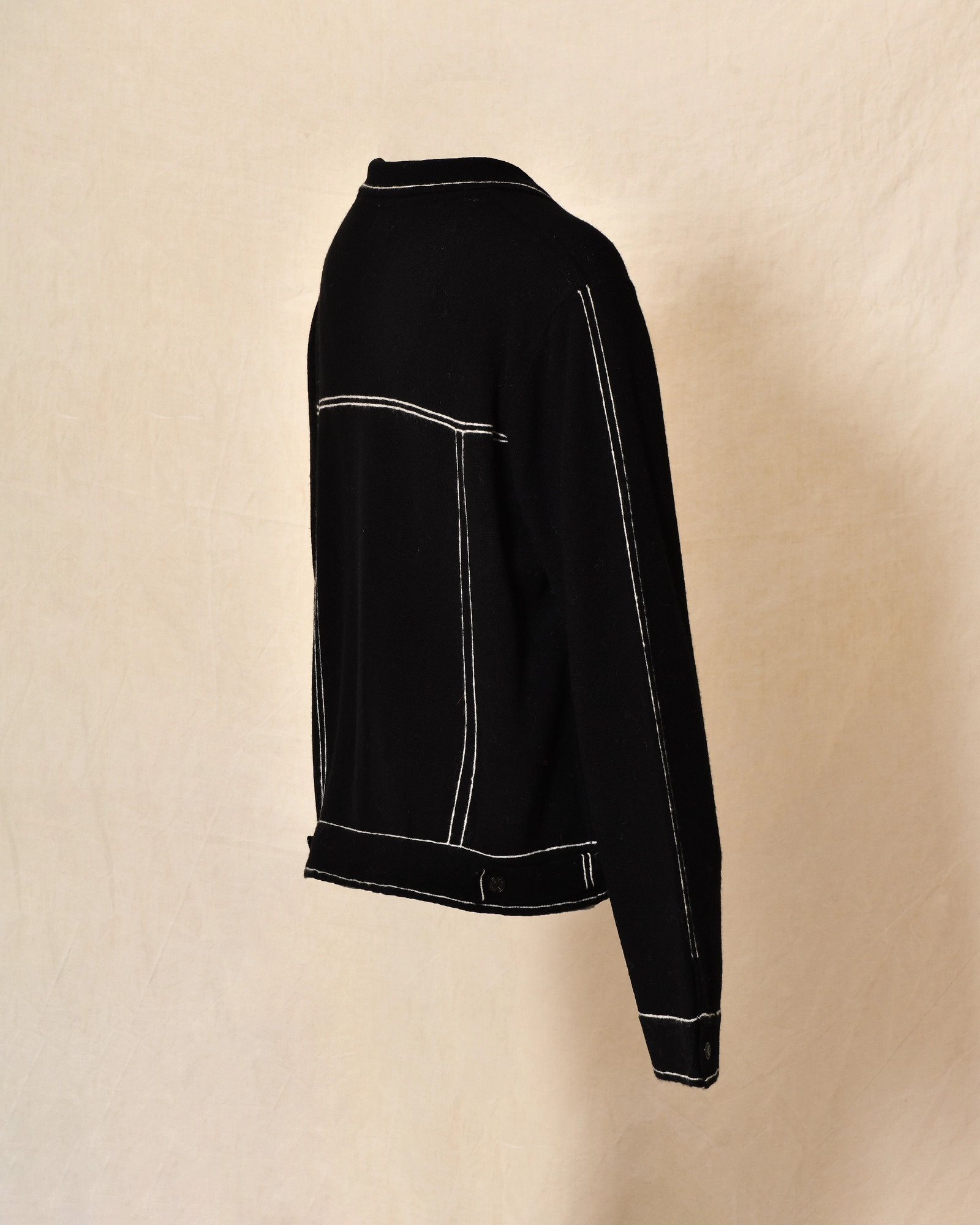 Gilet noir à surpiqûres contrastantes blanches Ma Petite Capsule