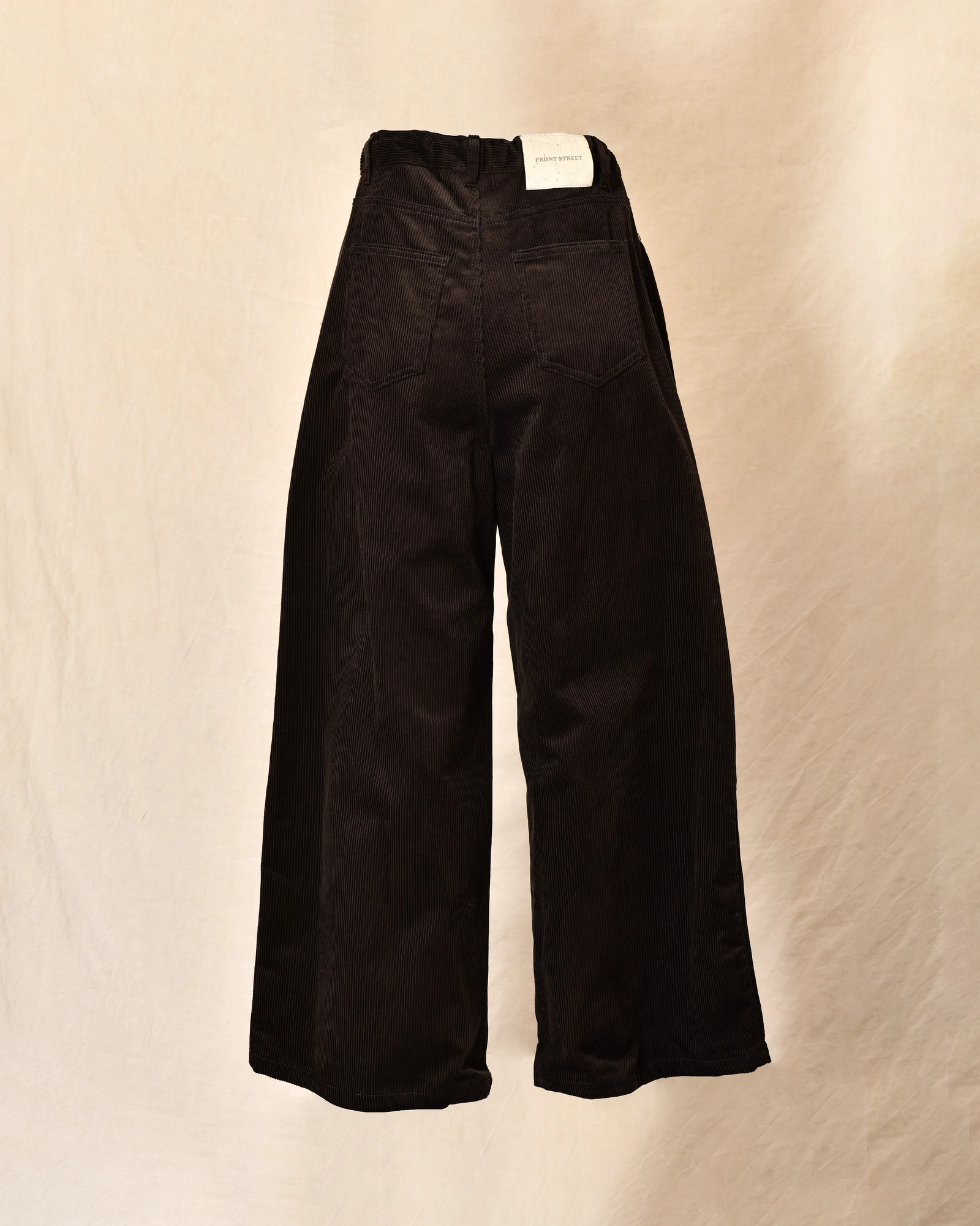 Pantalon en velours côtelé marron Front Street