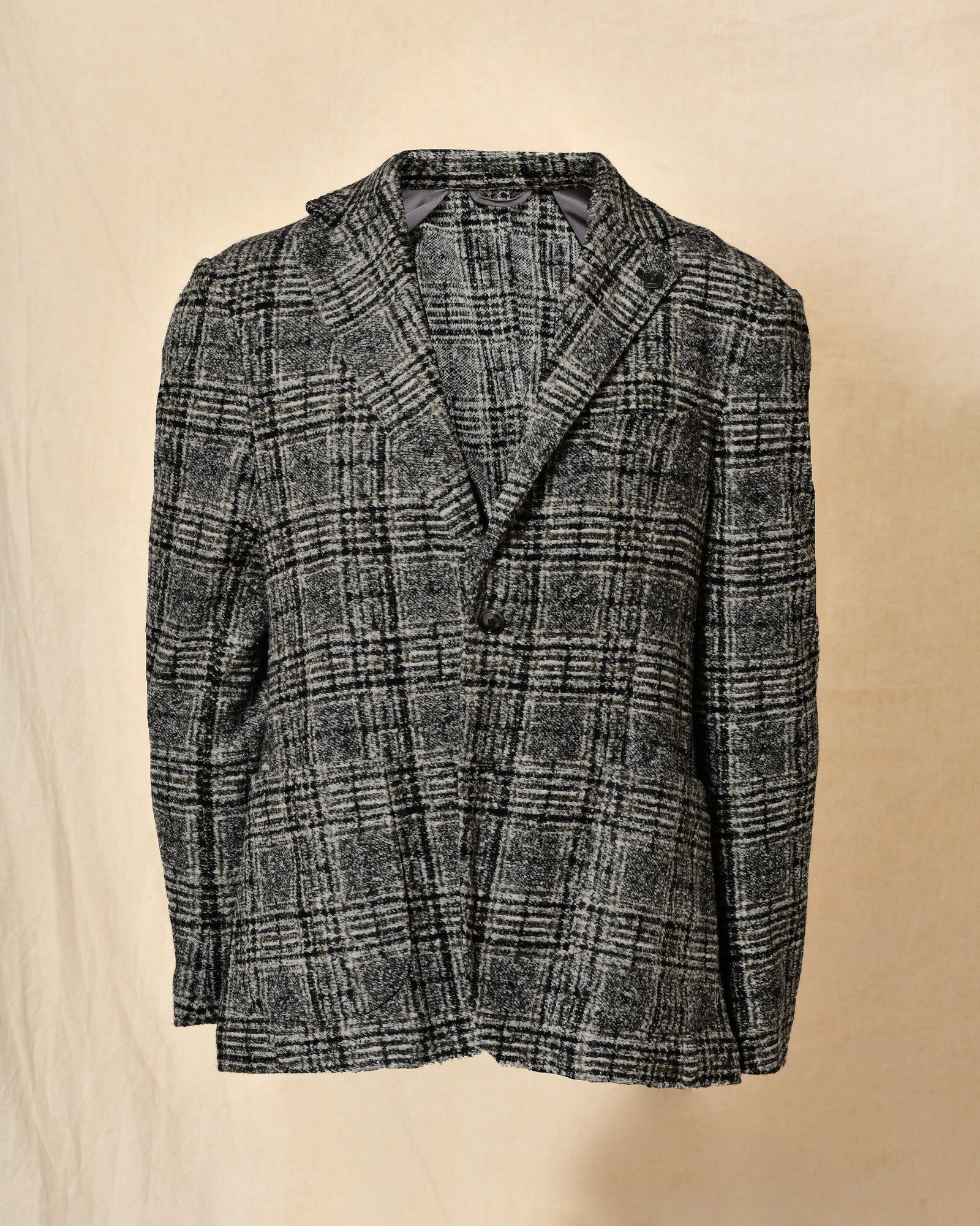 Veste blazer en laine à carreaux gris Outfit