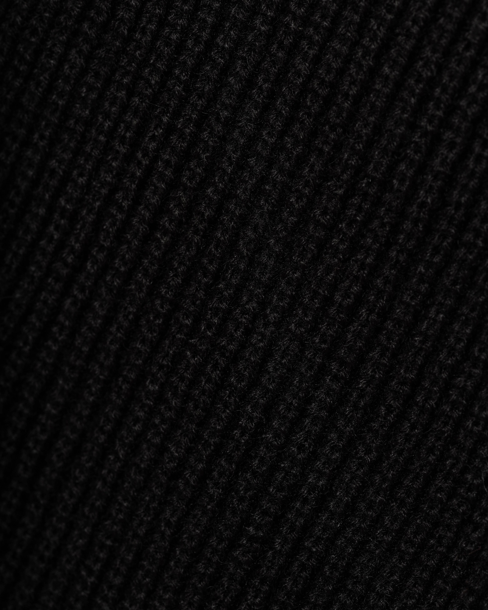 Echarpe en laine noire Over-D