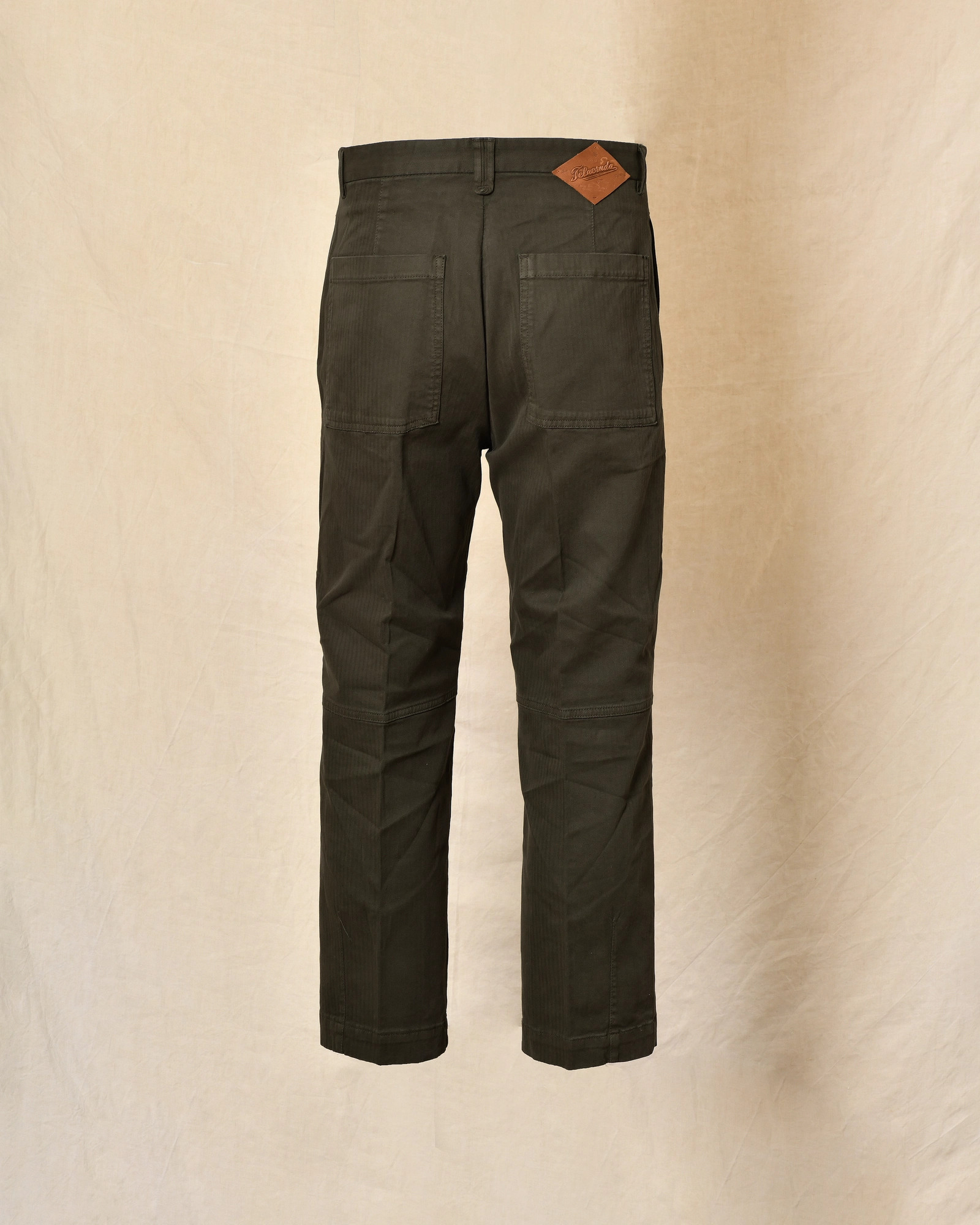 Pantalon à fines rayures kaki Telacruda