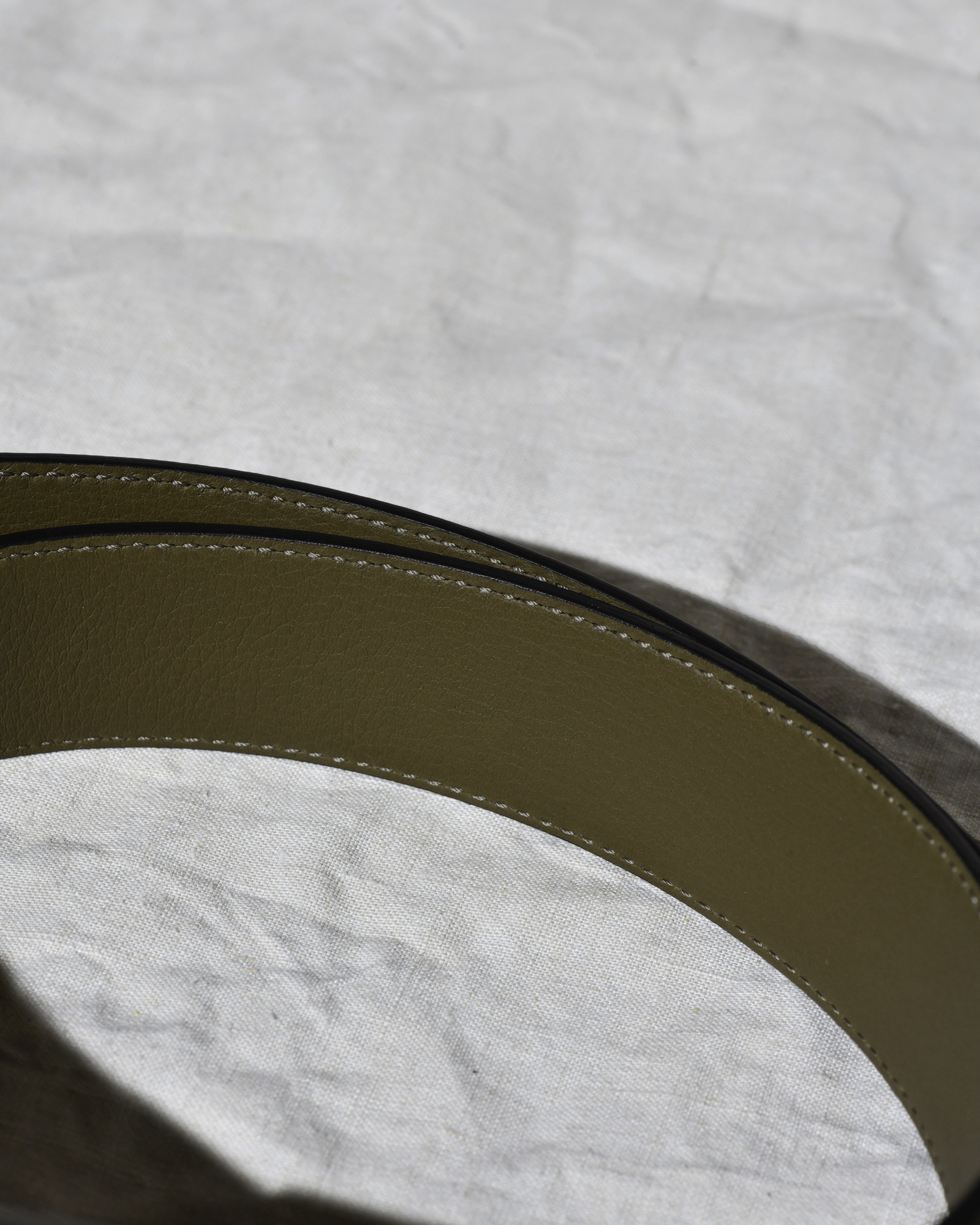 Ceinture bleue en cuir grainé réglable Falorni