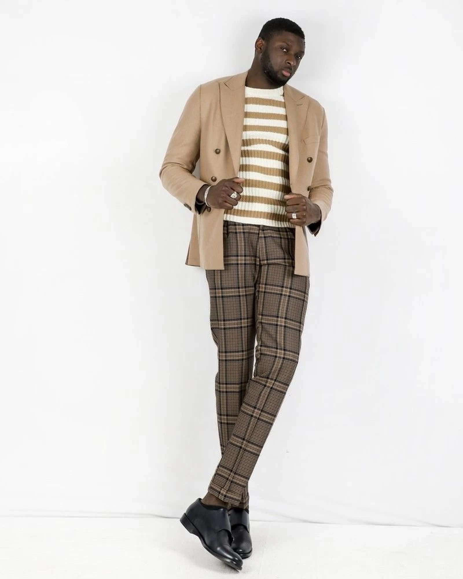 Pantalon tailleur en laine camel à carreaux Casheart pas cher - Out...