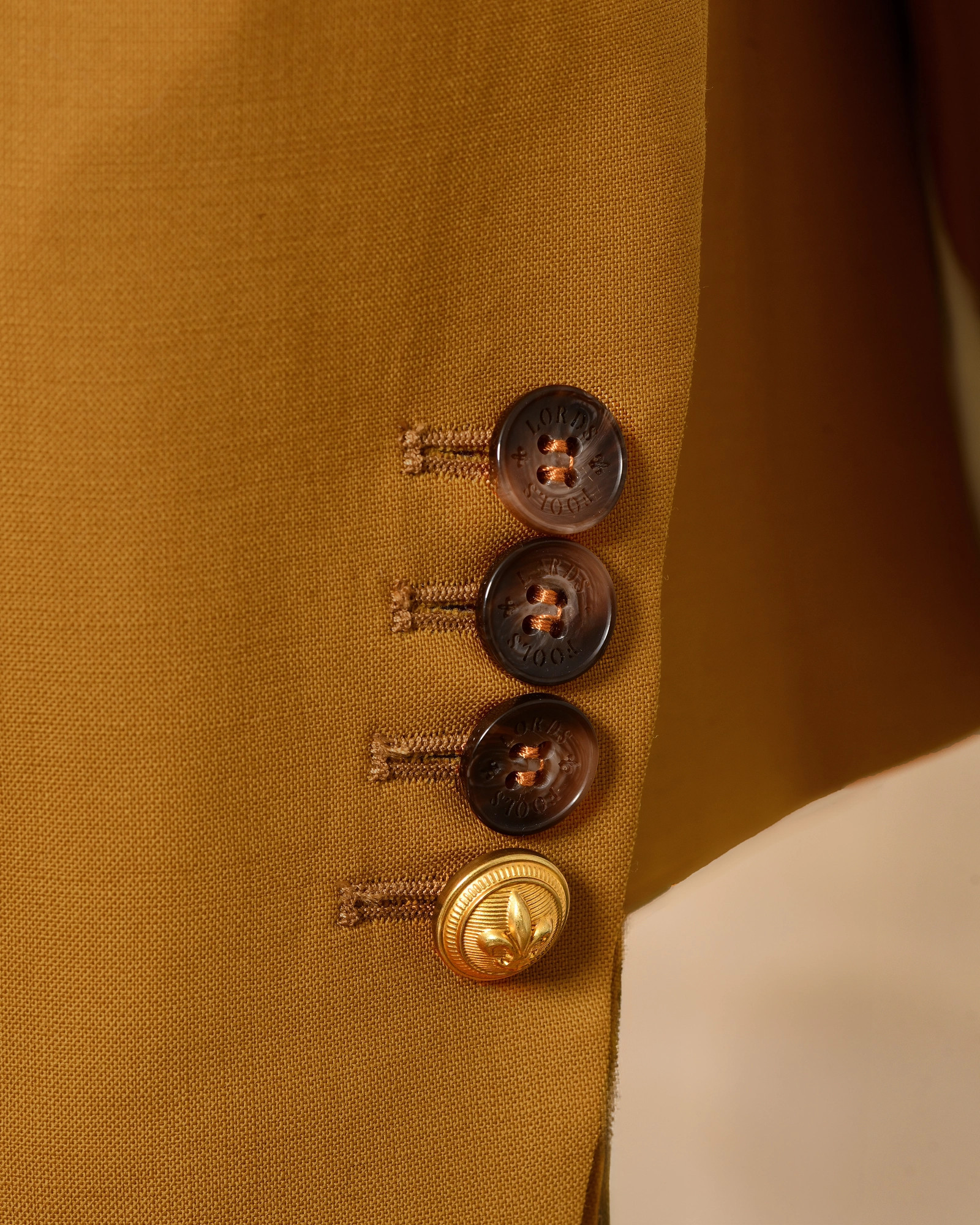 Veste blazer à double boutonnage jaune moutarde Lords & Fools