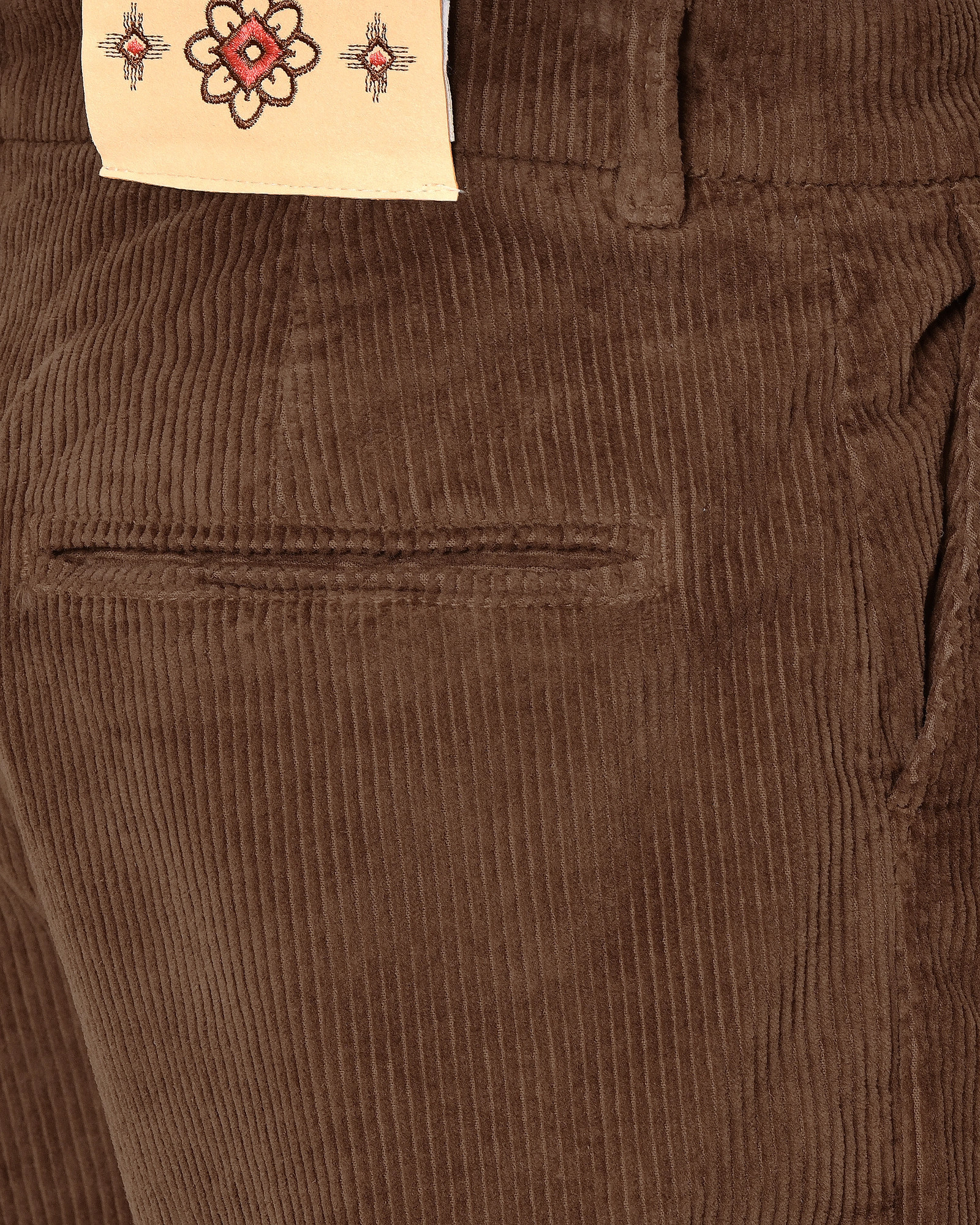 Pantalon en velours côtelé marron Telacruda