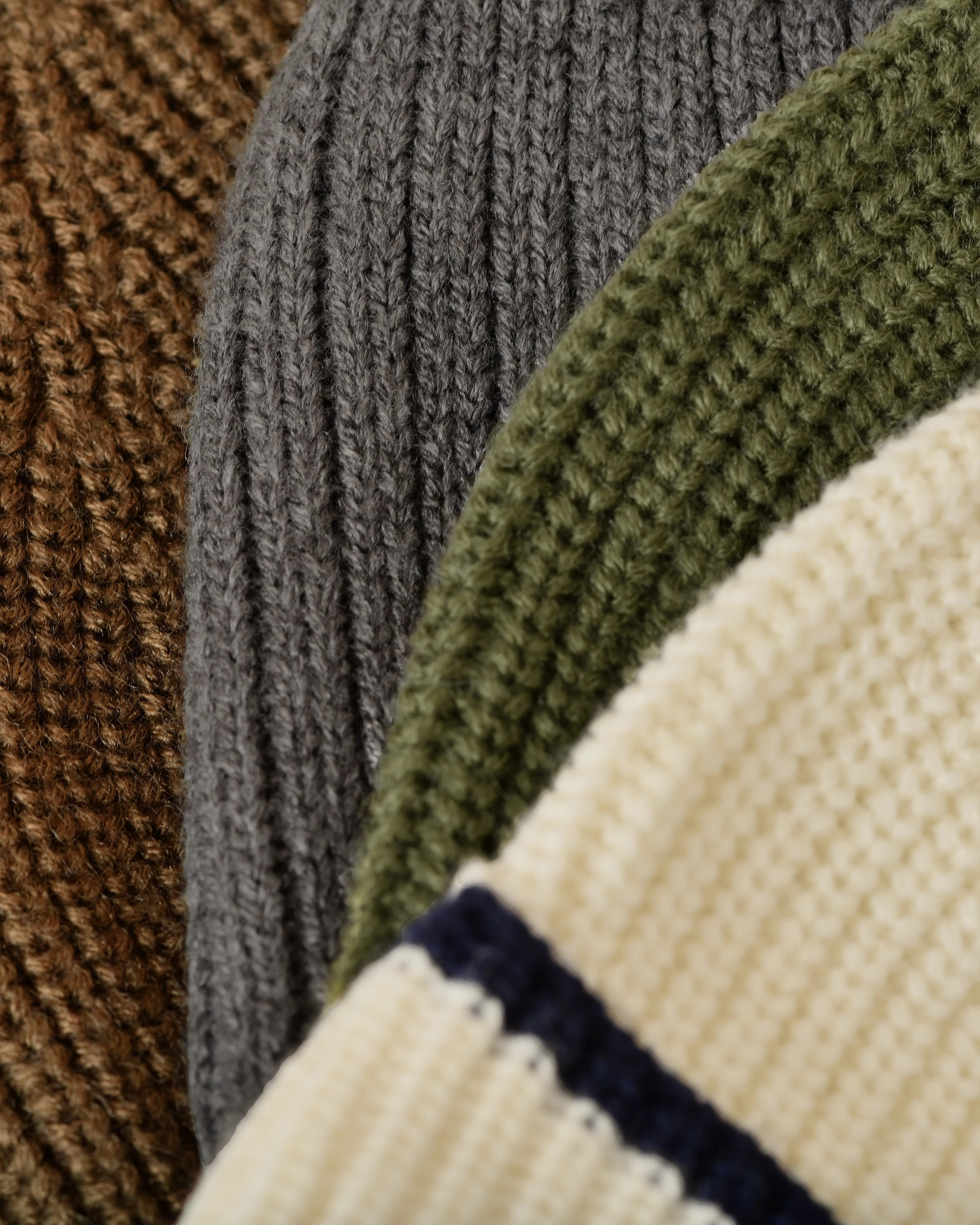 Bonnet en maille camel Over-D