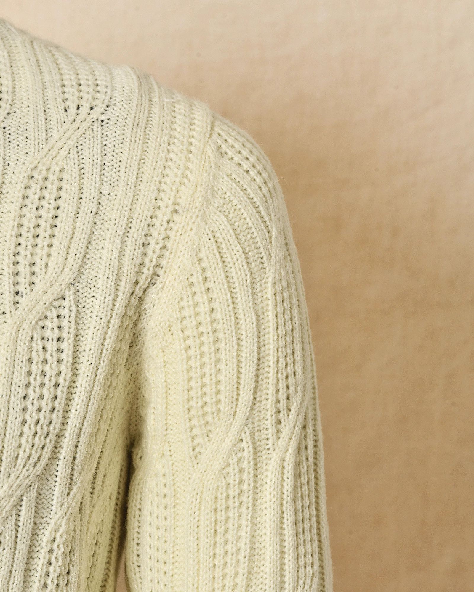 Pull en maille torsadée écru Over-D