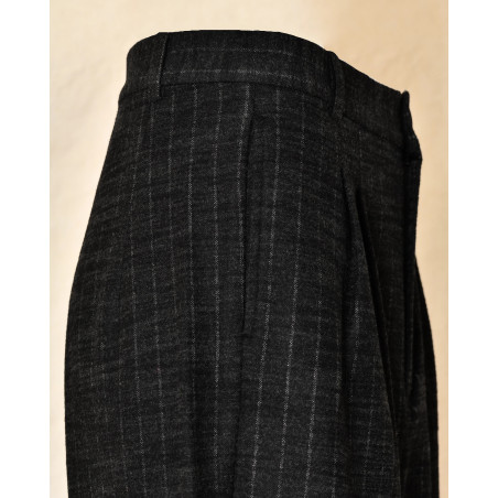 Pantalon tailleur gris anthracite à rayures Bella Jones
