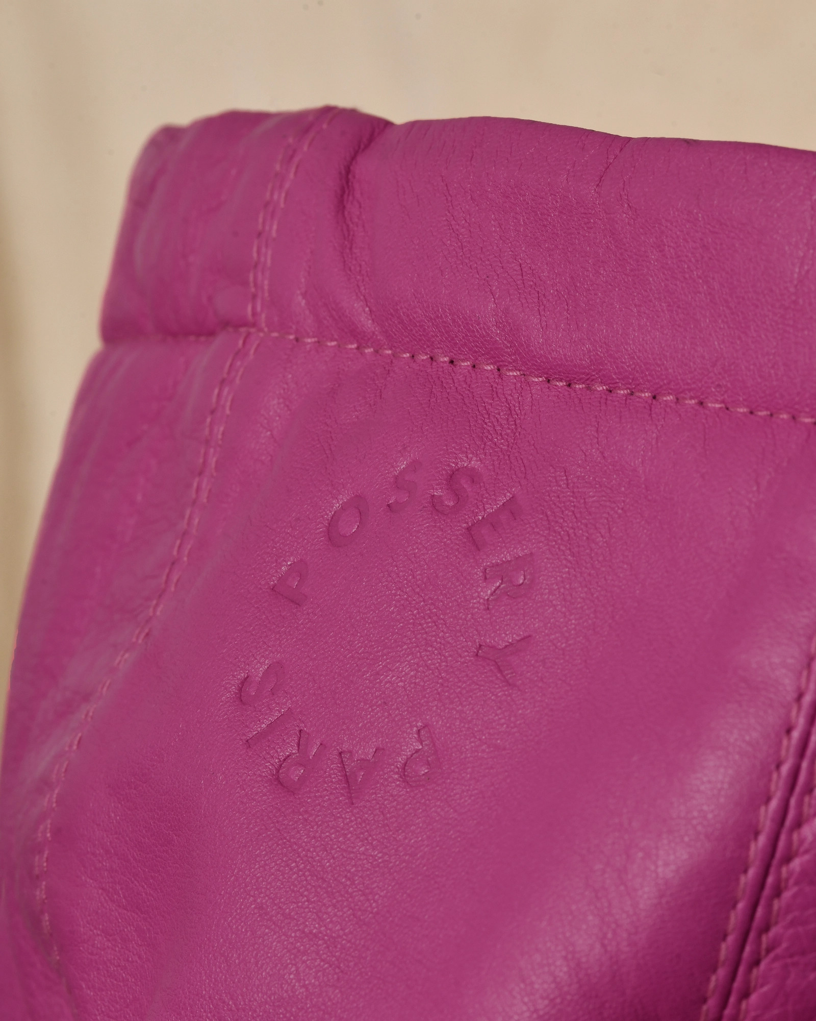 Blouson à capuche en cuir fuchsia Possery