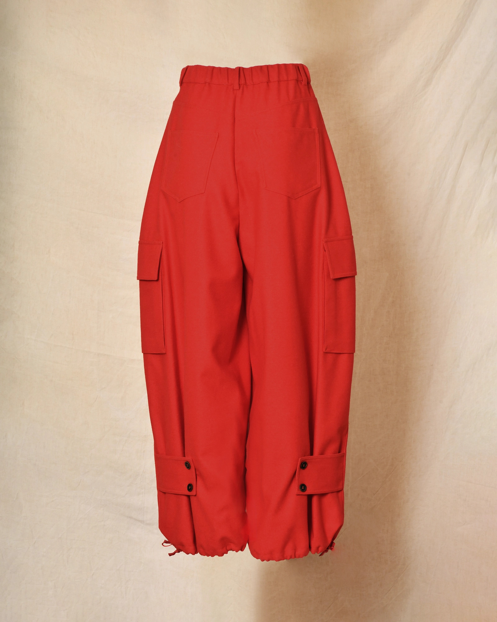 Pantalon en laine cargo rouge à jambes larges Co.Go