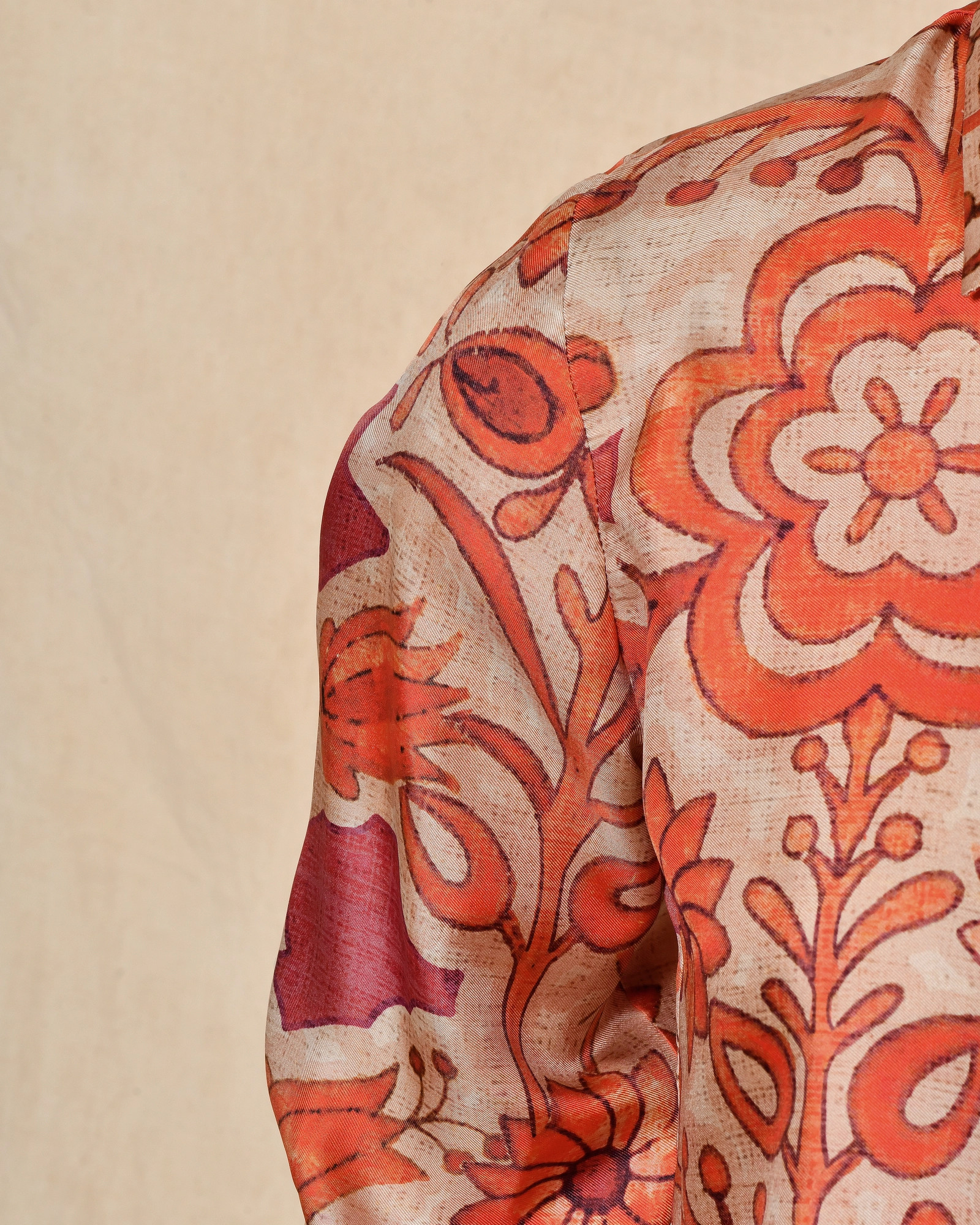 Chemise en soie à imprimé floral Co.Go