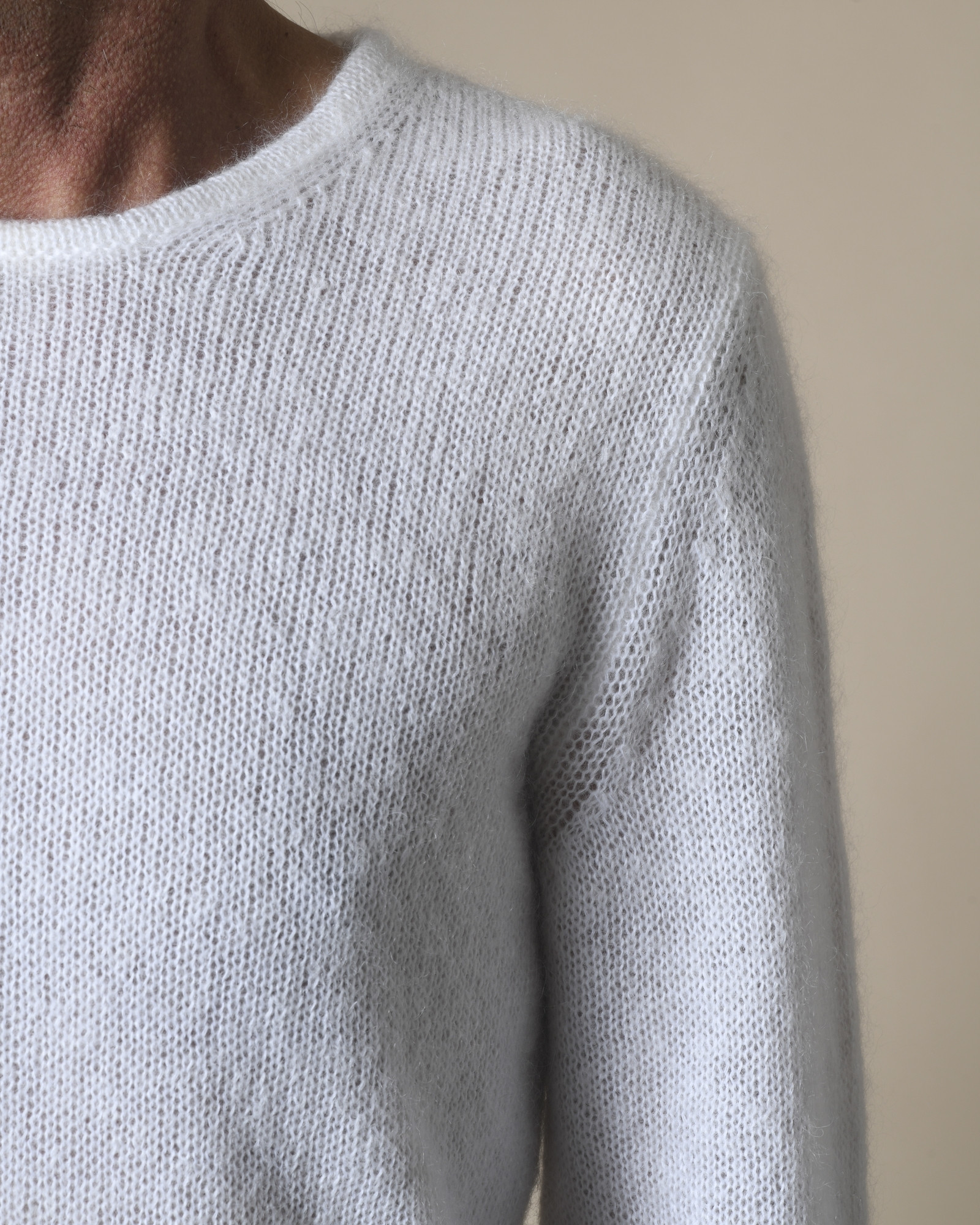 Pull en laine superkid mohair Manostorti