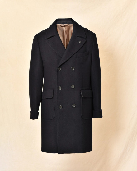 Manteau croisé en laine bleu nuit Outfit