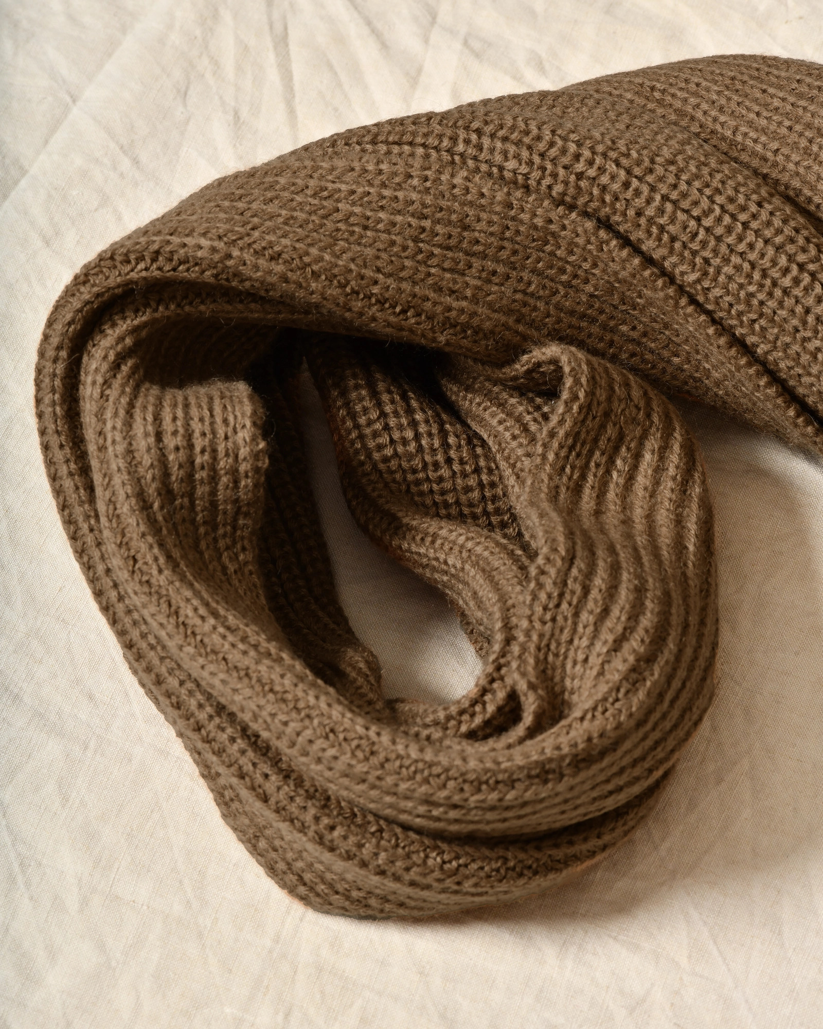 Echarpe en laine camel Over-D