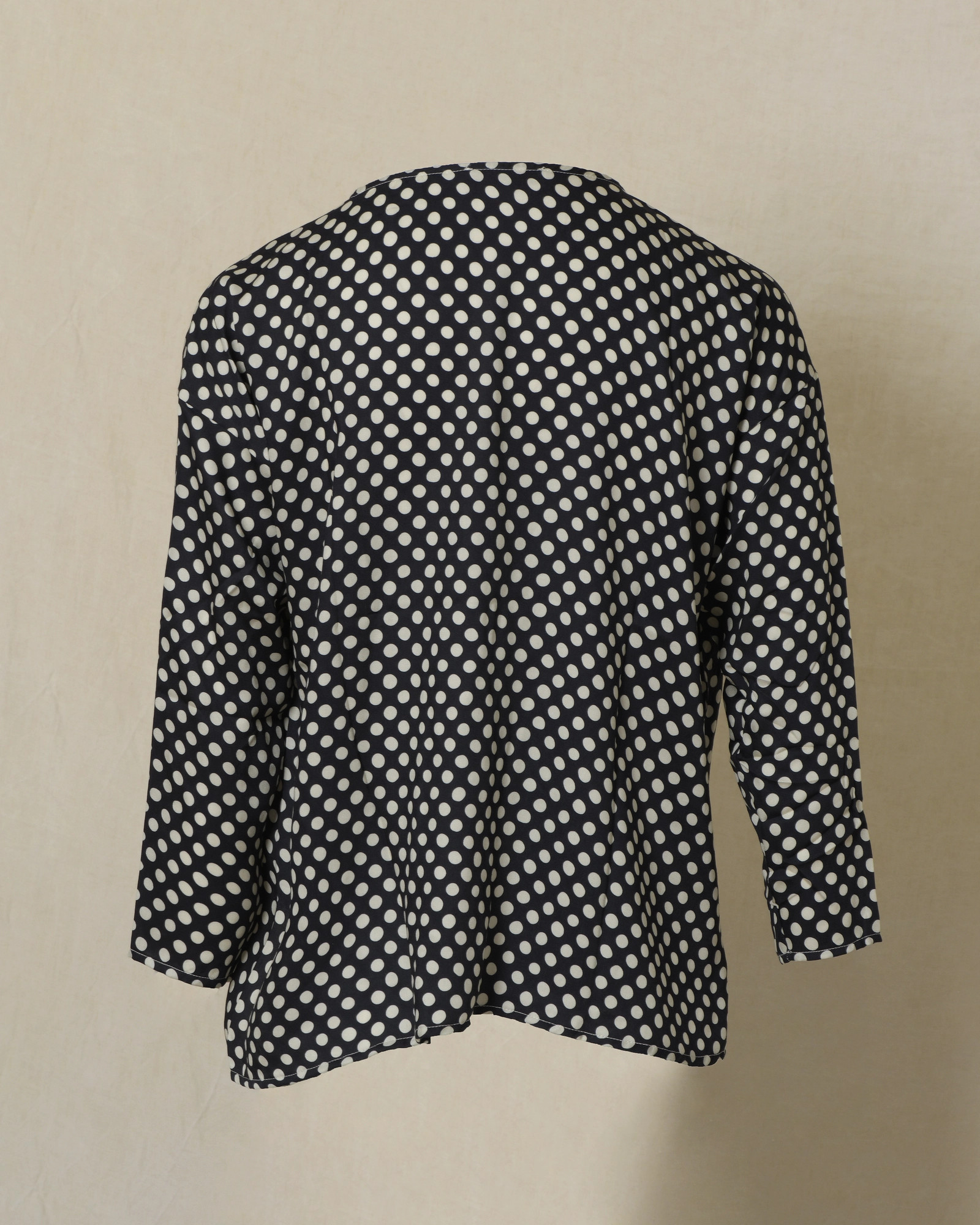Blouse fluide noire à pois Whyci Milano
