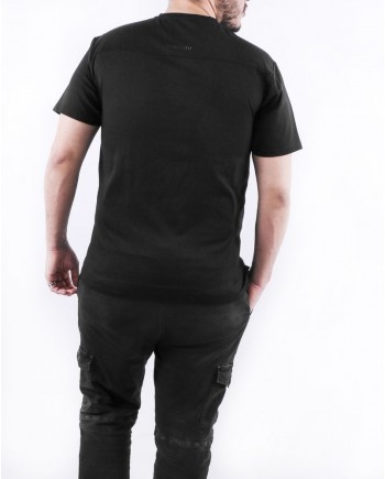 T-Shirt noir à patch constellation "Bélier" Limitato 