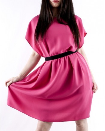 Robe chauve souris en crêpe rose à taille smocké Les Copains 