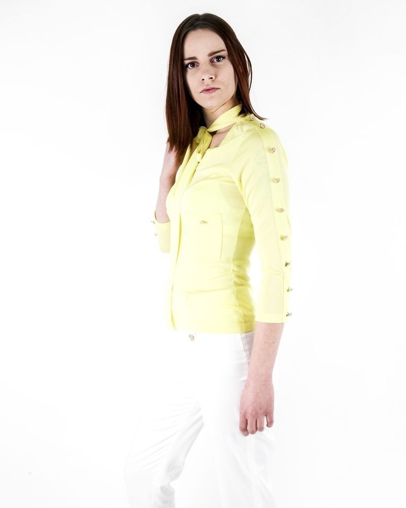 Pull jaune à col fantaisie Edward Achour