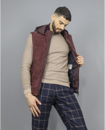 Doudoune sans manches en daim bordeaux à capuche amovible Casheart