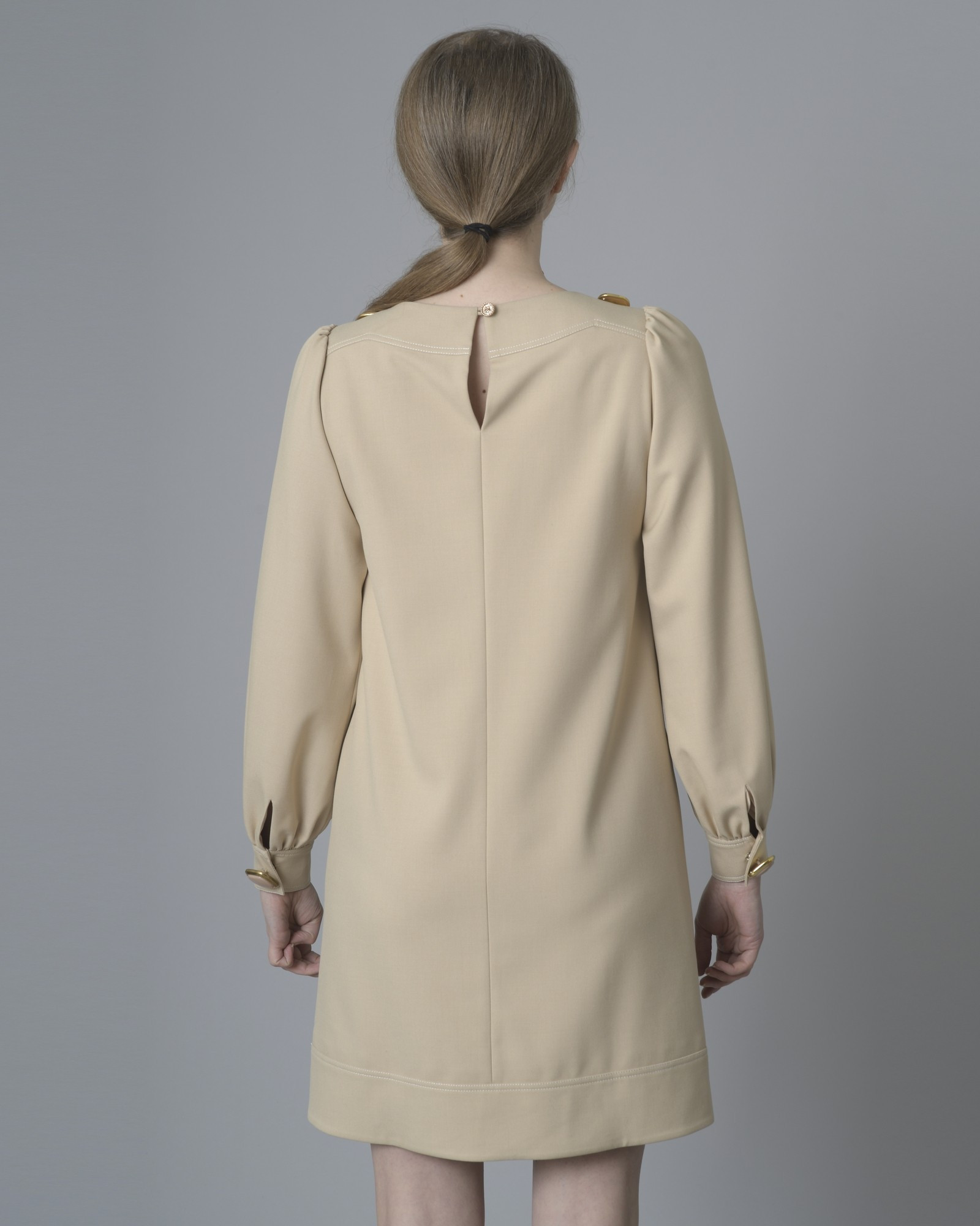 Robe beige Edward Achour