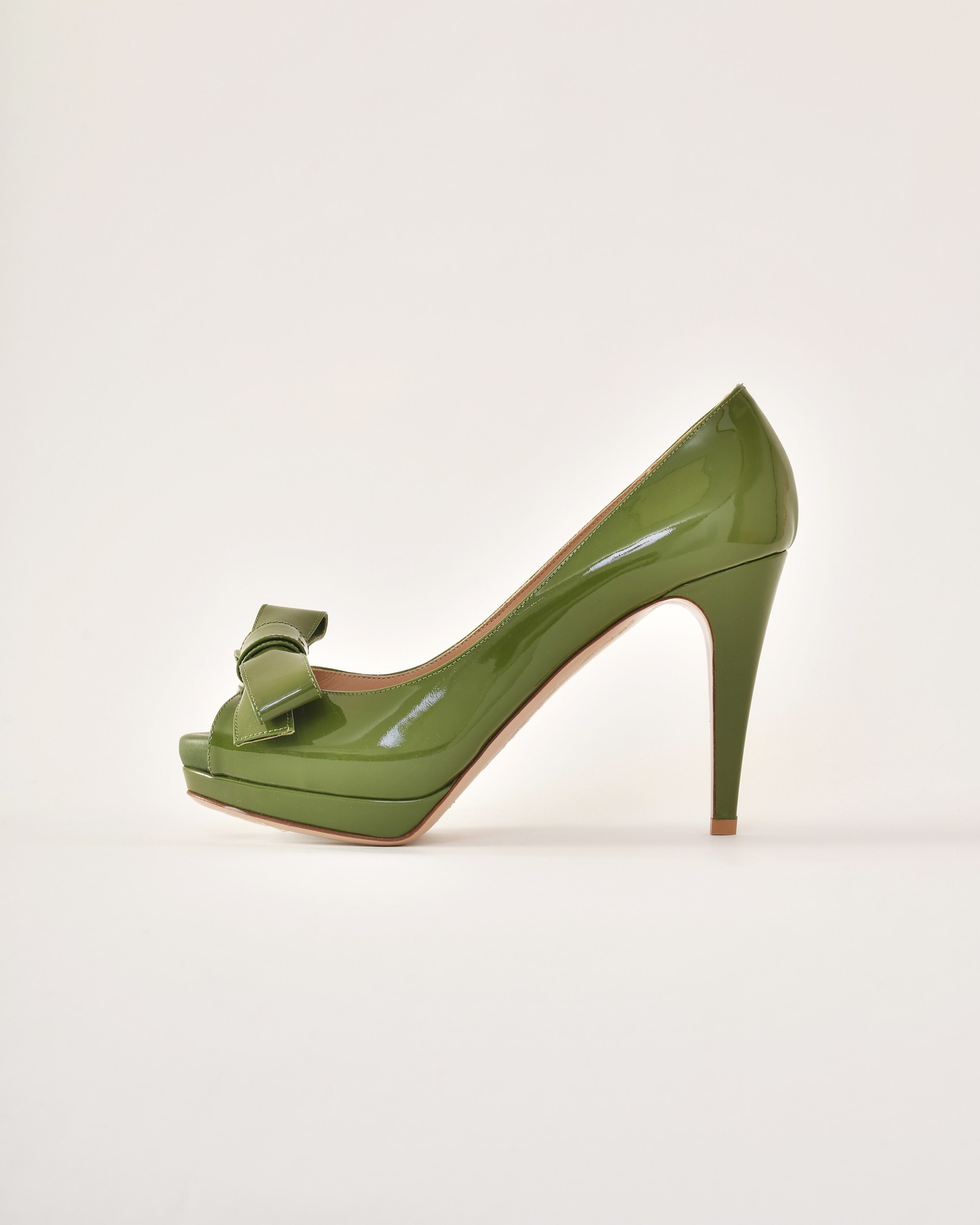 Escarpins Valentino Plateforme Bout Pointu - Or Cuir Verni - Taille 40 (US 10.5) - Occasion - Italie