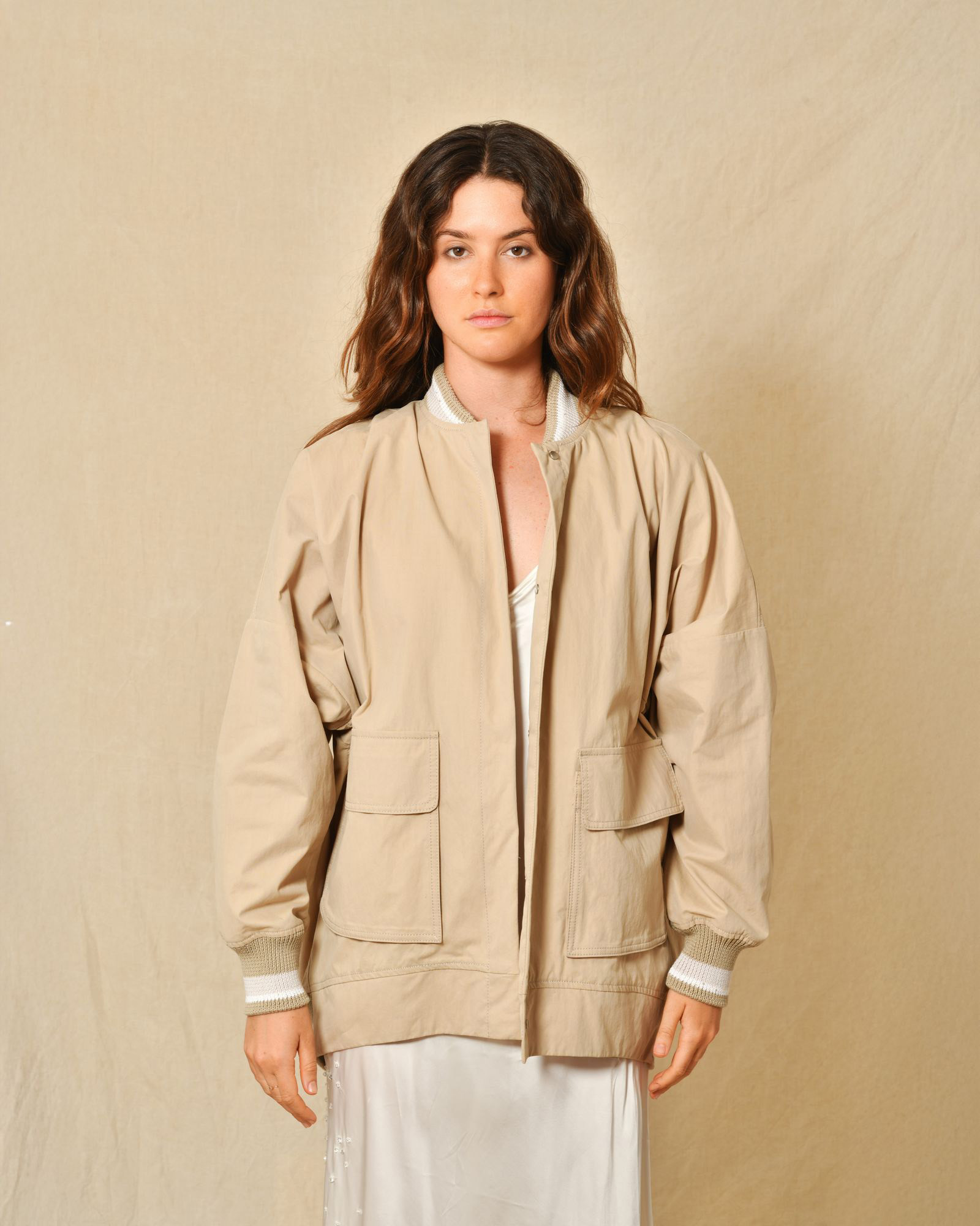 Blouson Beige Femme C&A - Taille 44 - Style Parka Doublure Polyester | Veste Décontractée Occasion