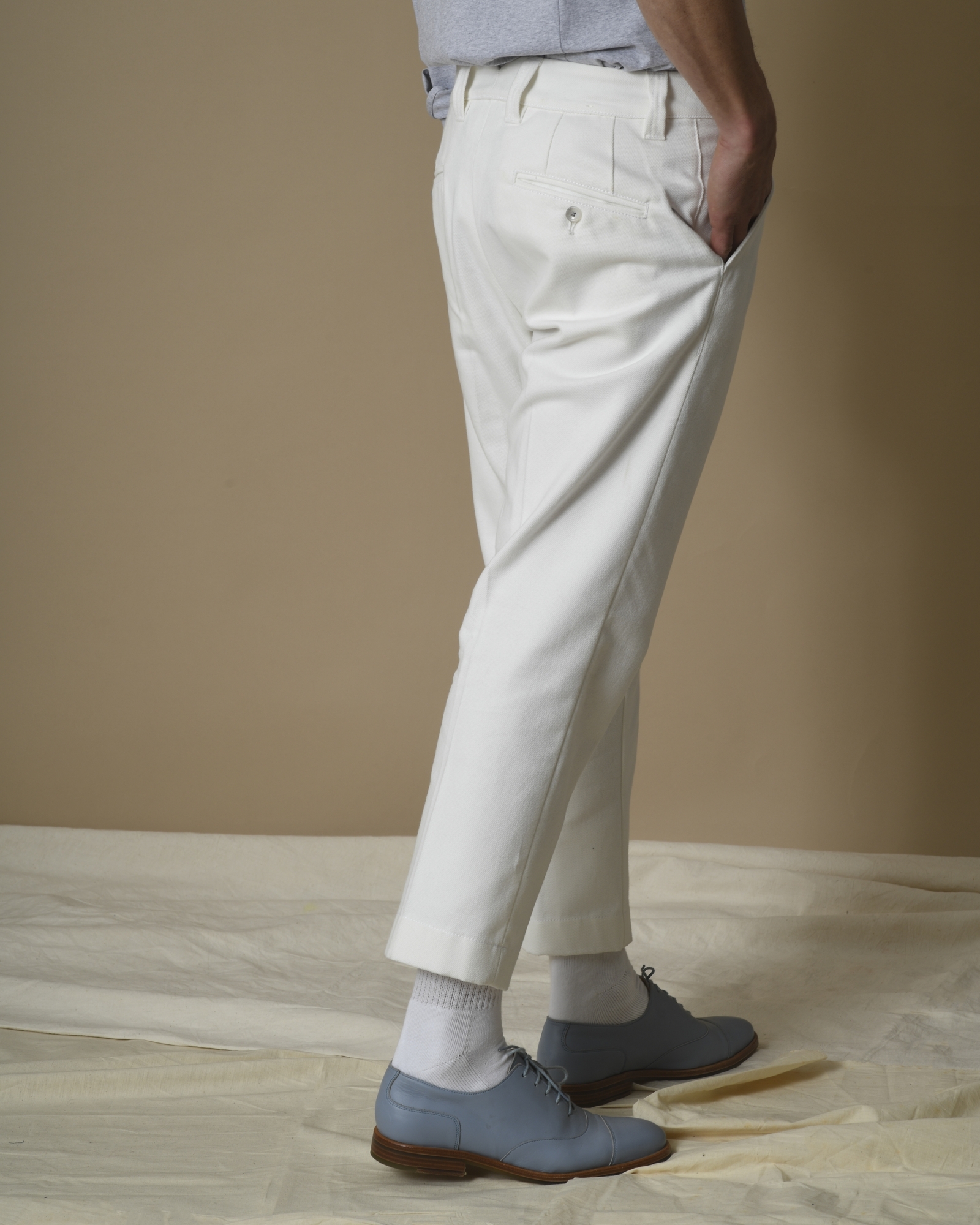 Pantalon Chino En Toile De Coton Gabardine - Taille 42-44 (IT 50) - Beige - Occasion Très Bon état